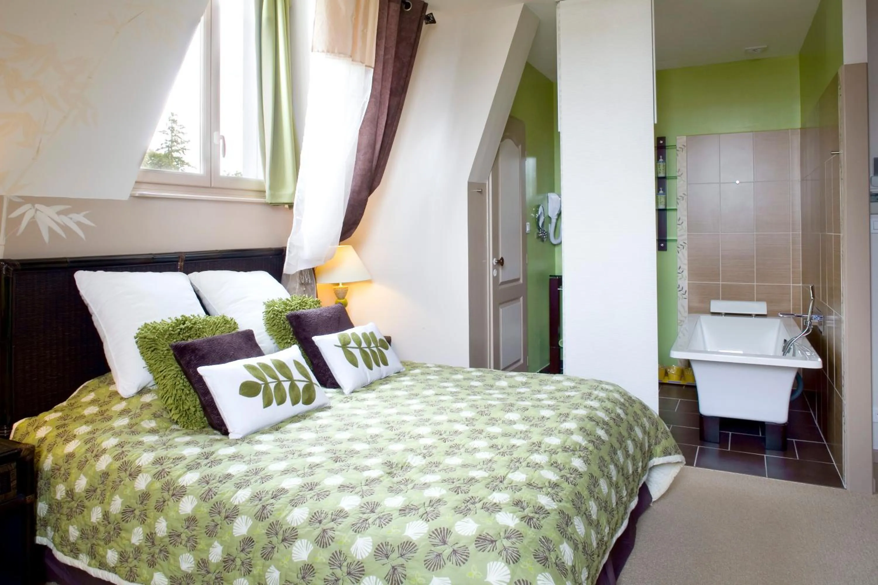 Bed in La Gourmandine