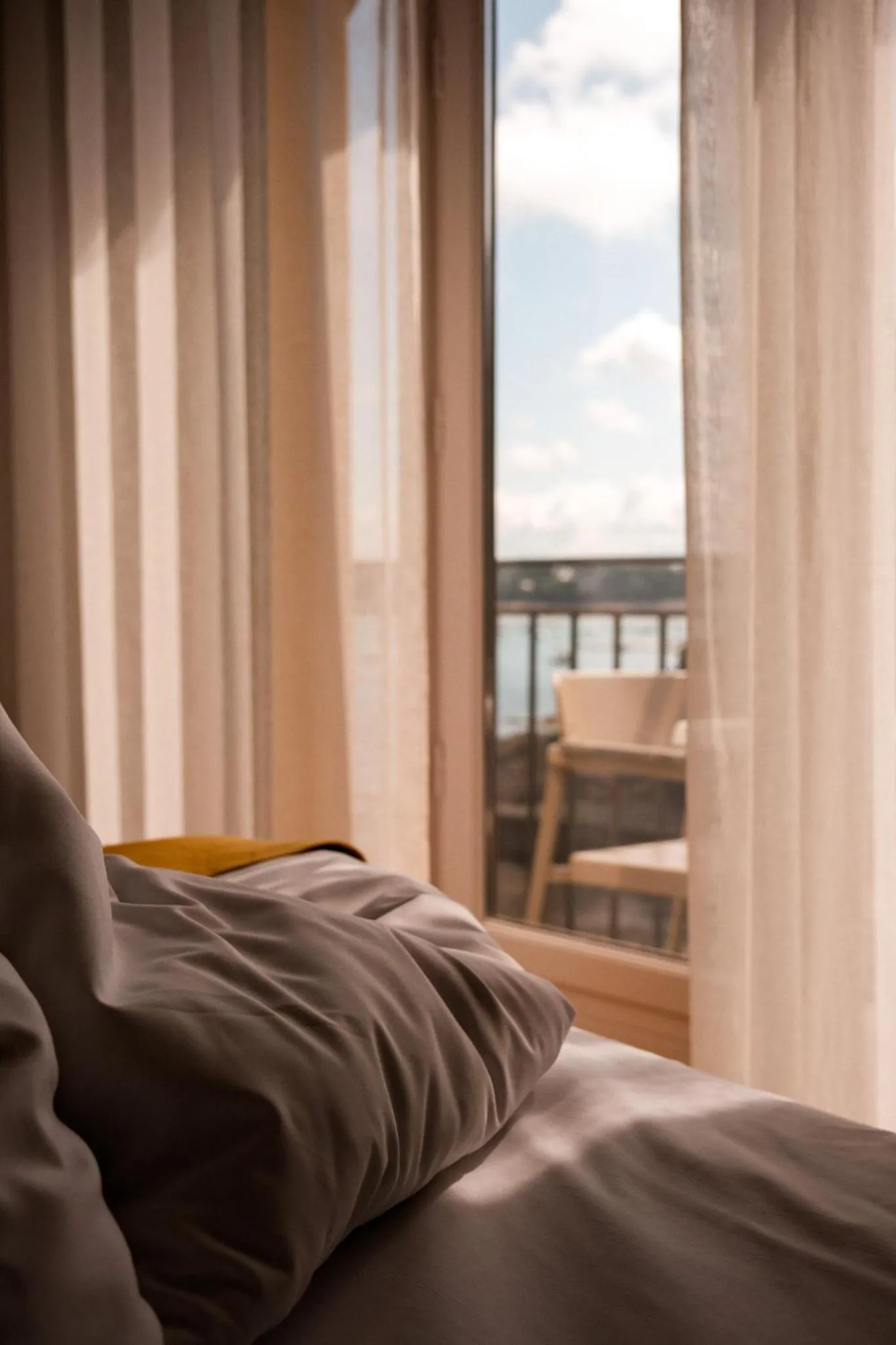 Bed in Hôtel De La Vallée