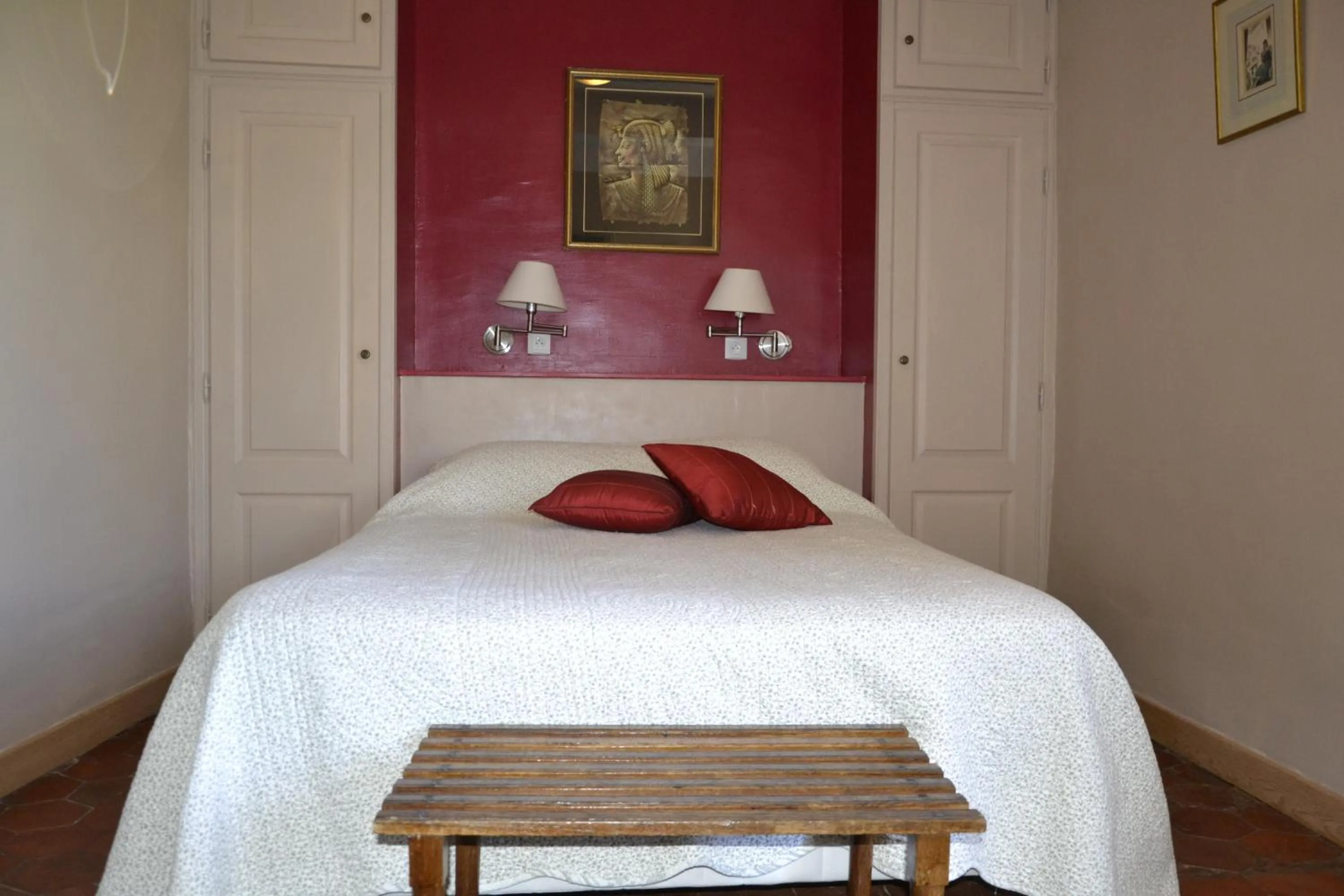 Decorative detail, Bed in Hotellerie de l'Esplanade