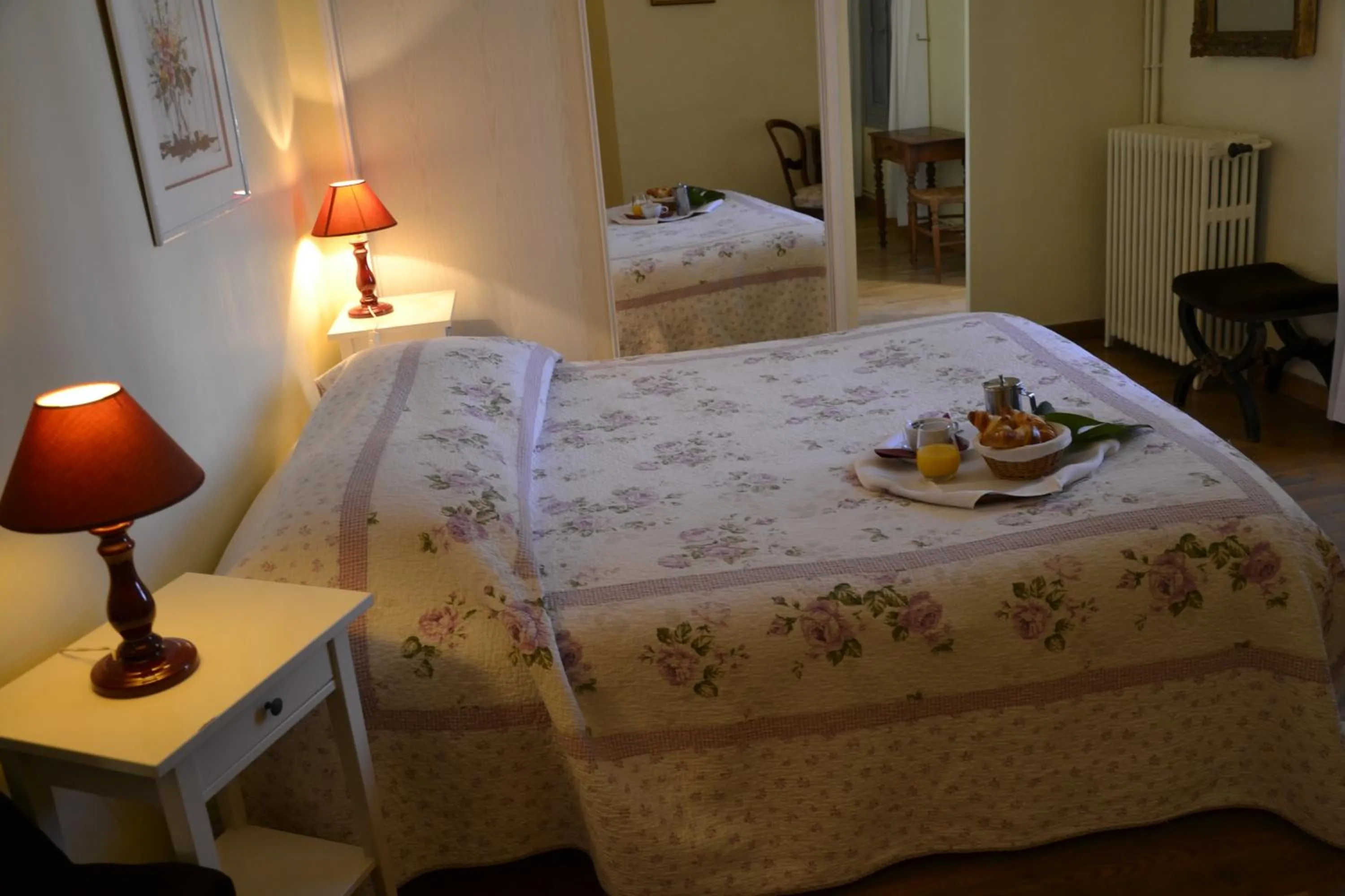 Decorative detail, Bed in Hotellerie de l'Esplanade