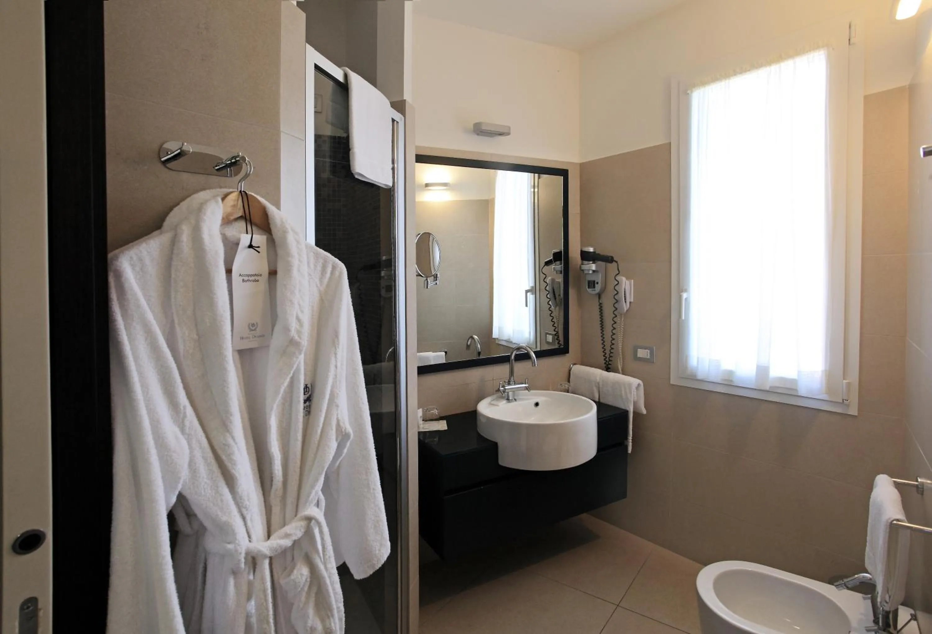 Bathroom in Hotel Desiree