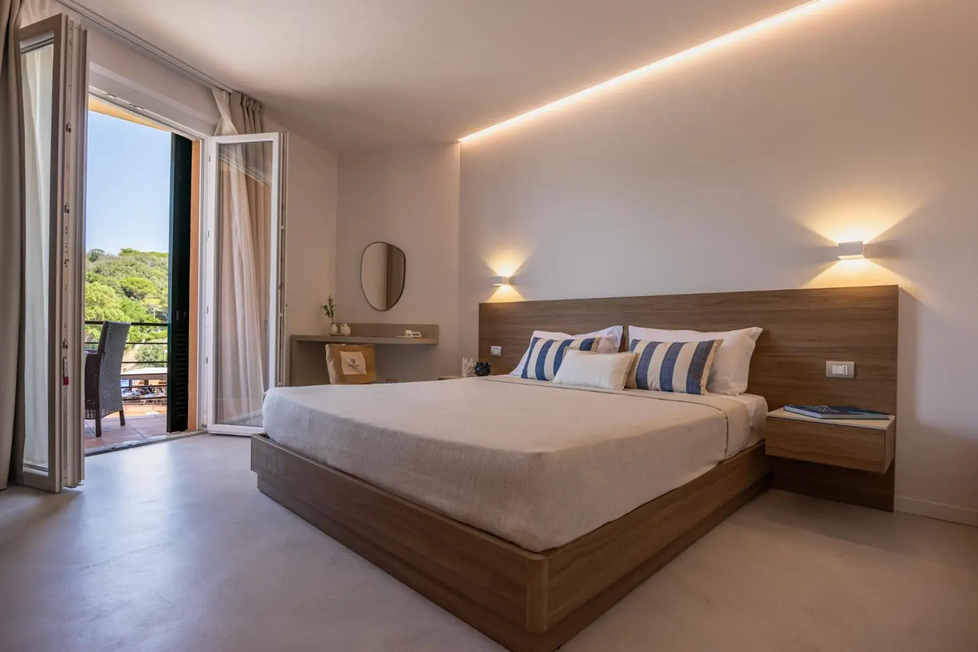 Deluxe Suite in Hotel Desiree Deluxe Suite in Hotel Desiree