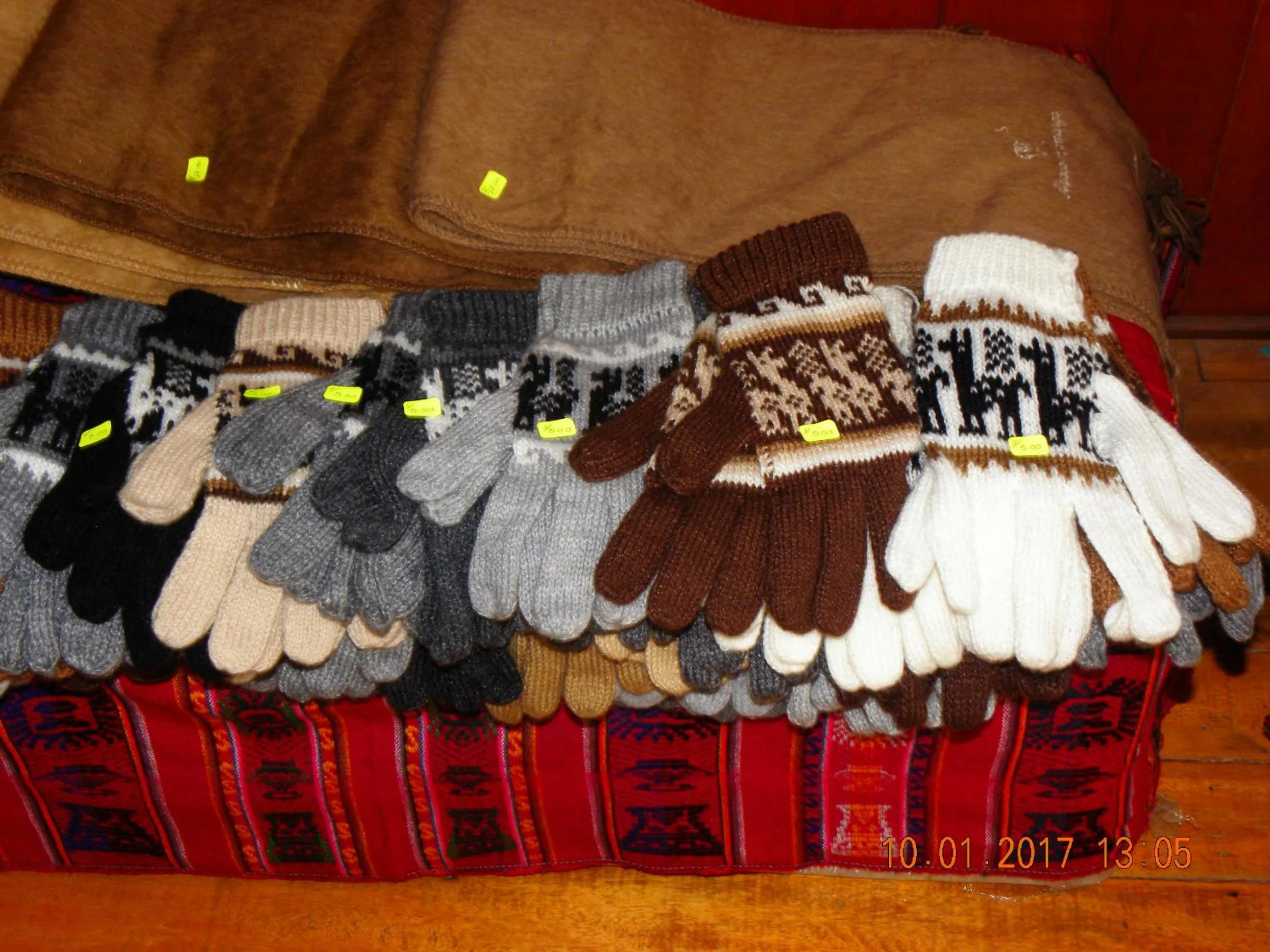 On-site shops in Huaytusive Inn Hotel