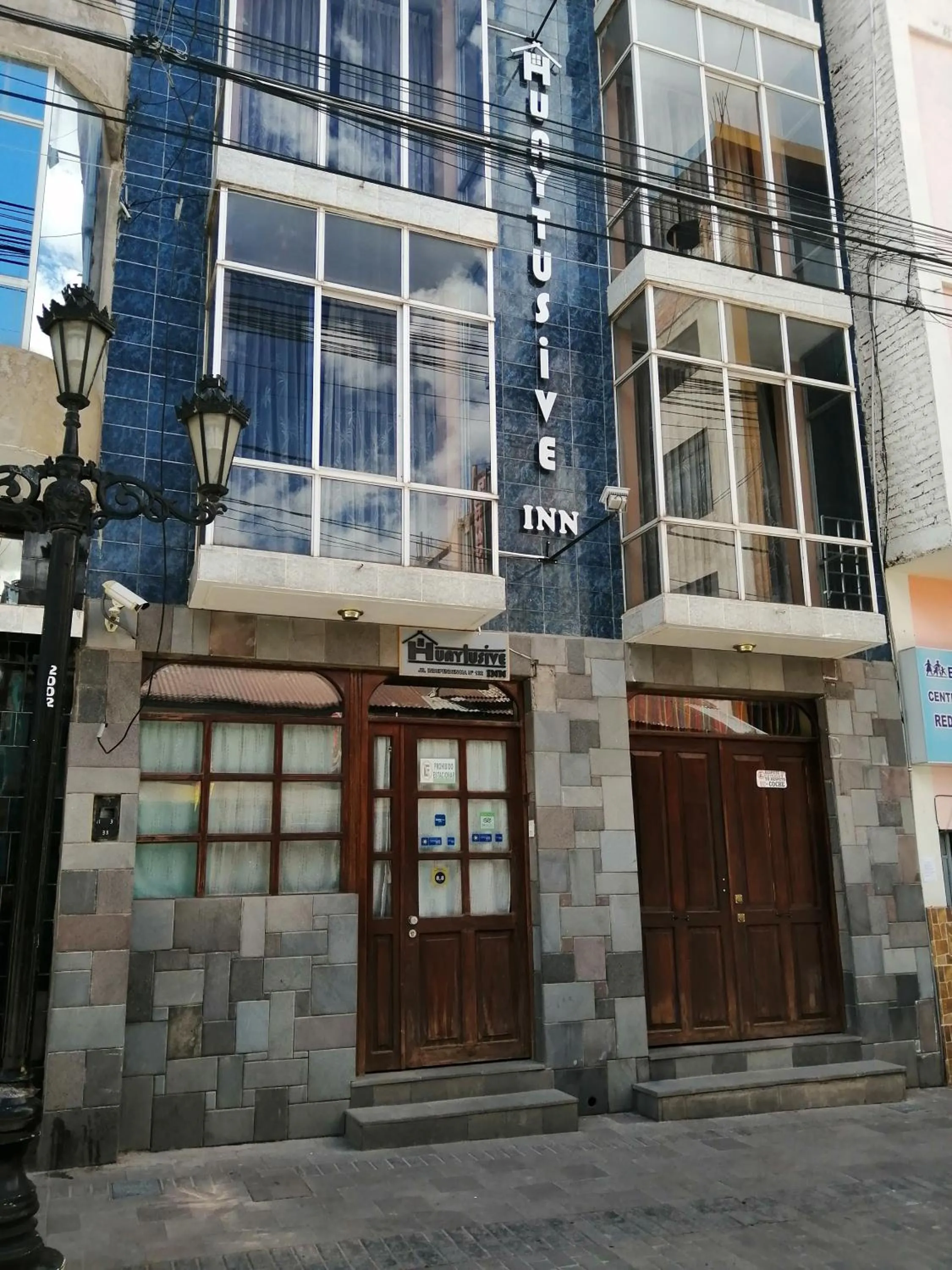 Facade/entrance in Huaytusive Inn Hotel