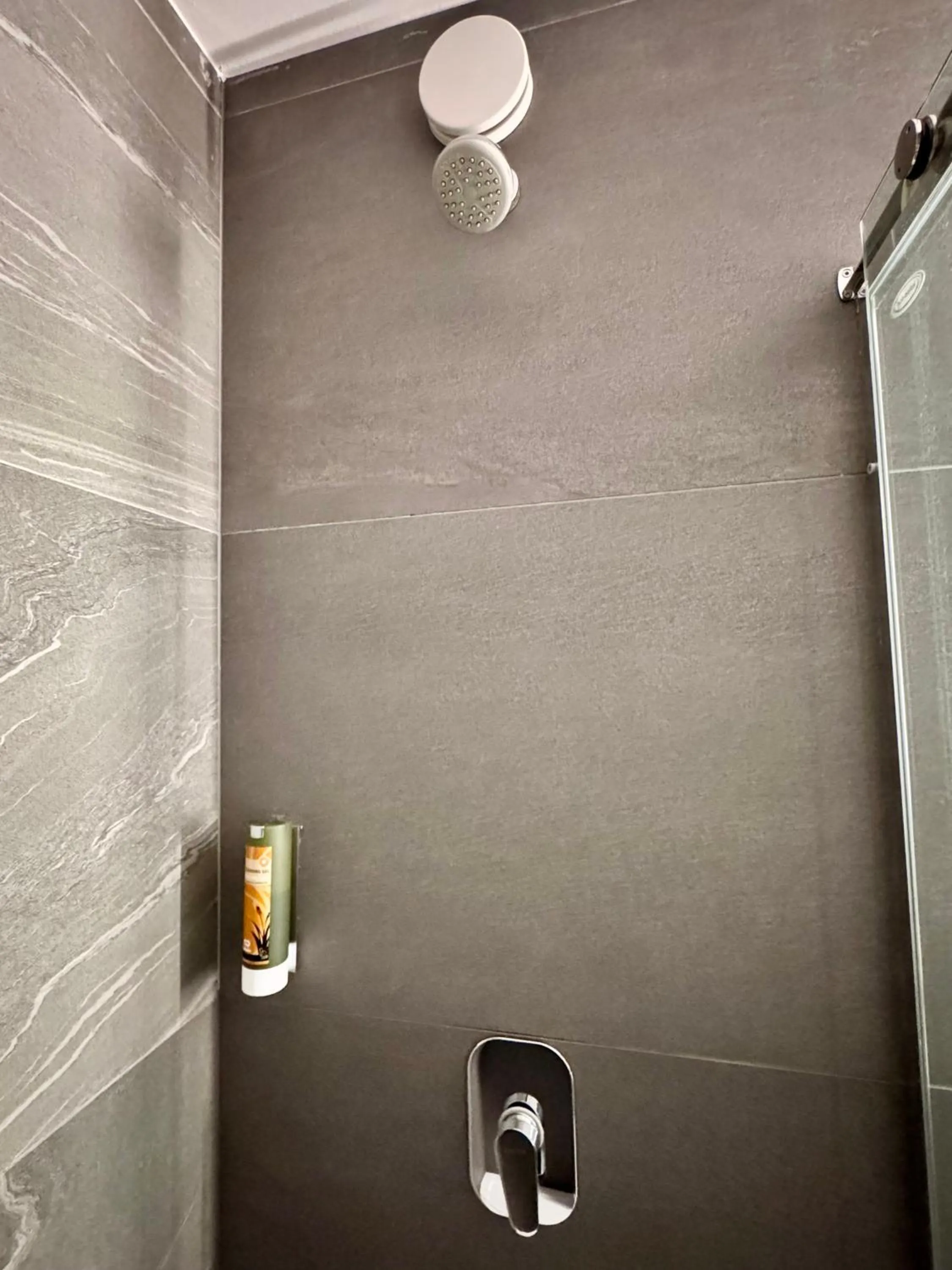 Shower in Cha Cha Rooms