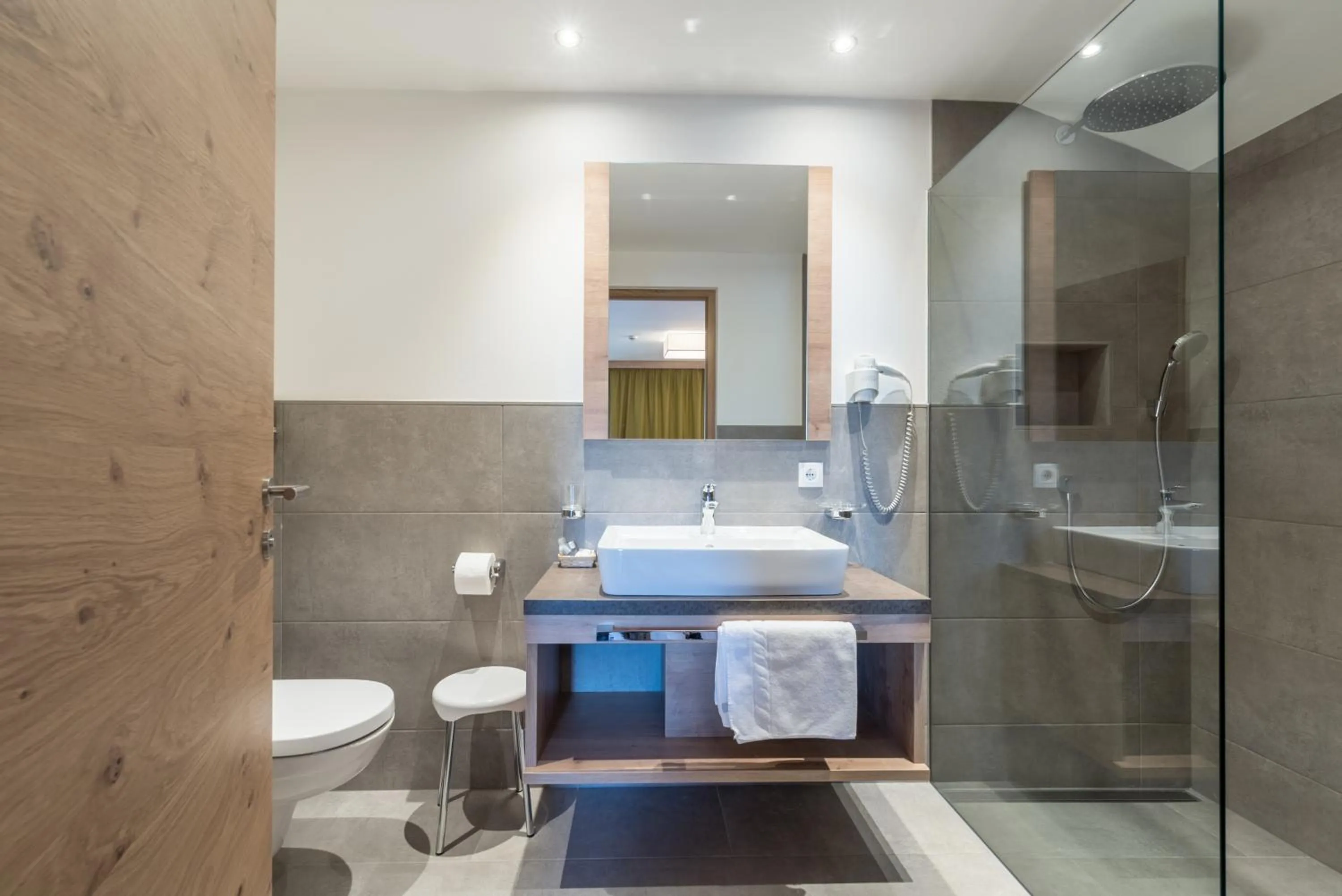 Bathroom in Aparthotel Panorama