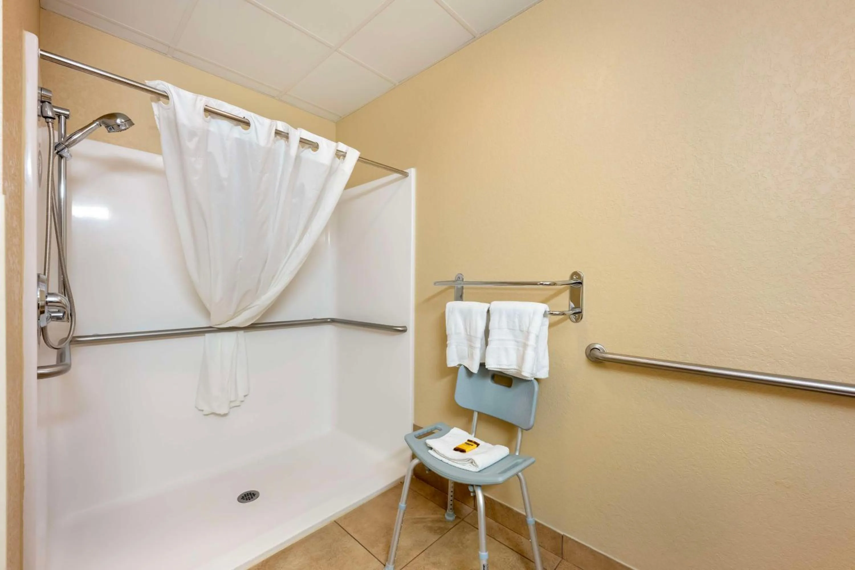 Bathroom in Best Western Plus Mid Nebraska Inn & Suites