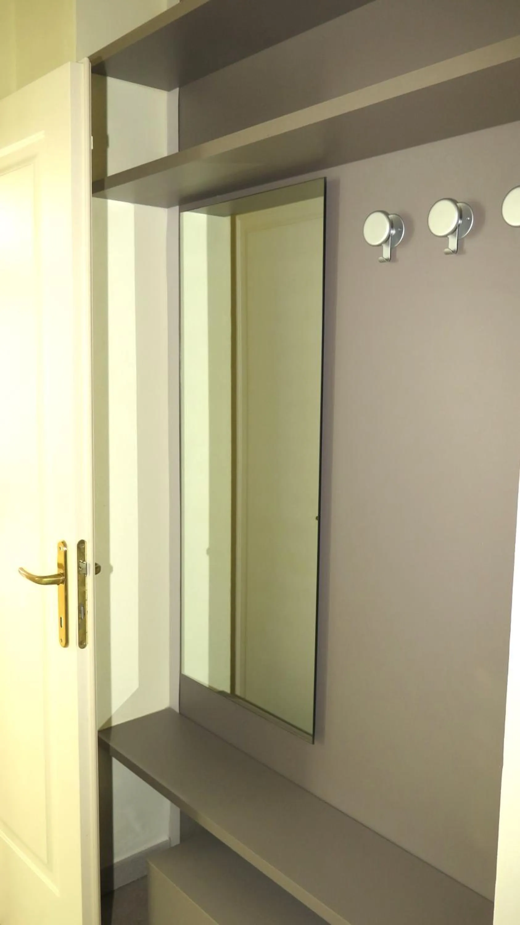 wardrobe in Residenza Turistico Alberghiera Corallo