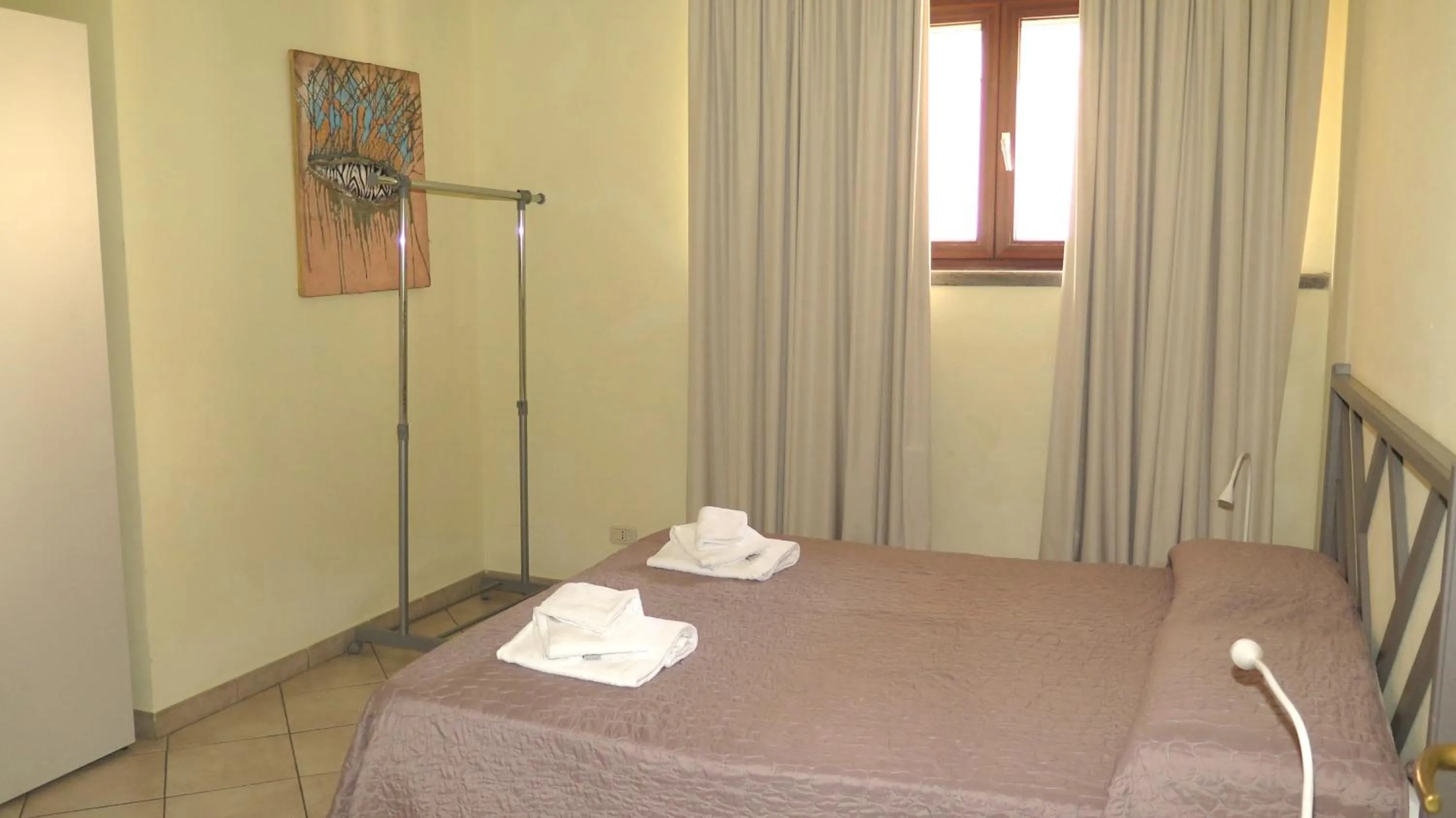 Bedroom, Bed in Residenza Turistico Alberghiera Corallo