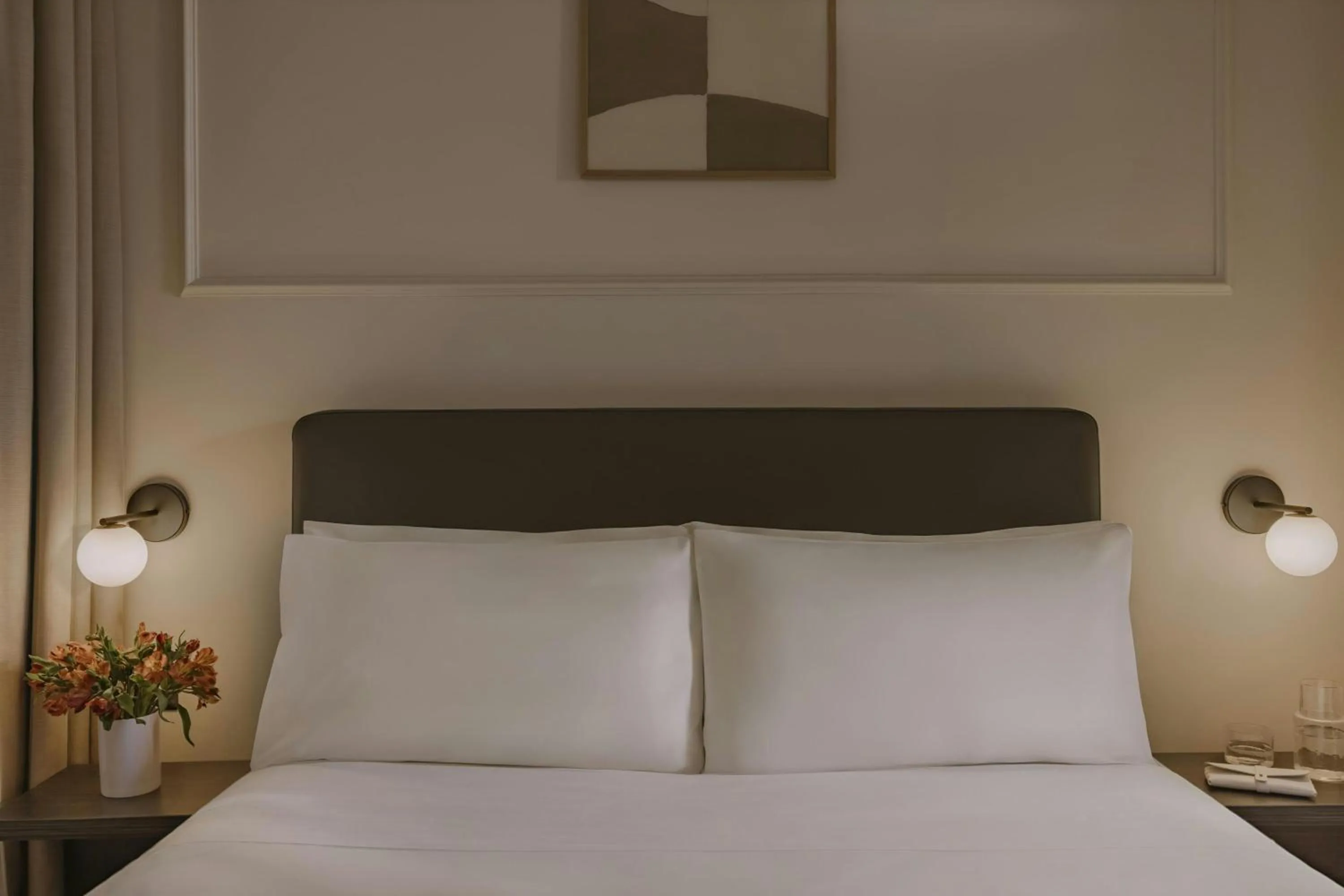 Bedroom, Bed in Missori Hotel Piazza Missori, Sonder by Marriott Bonvoy