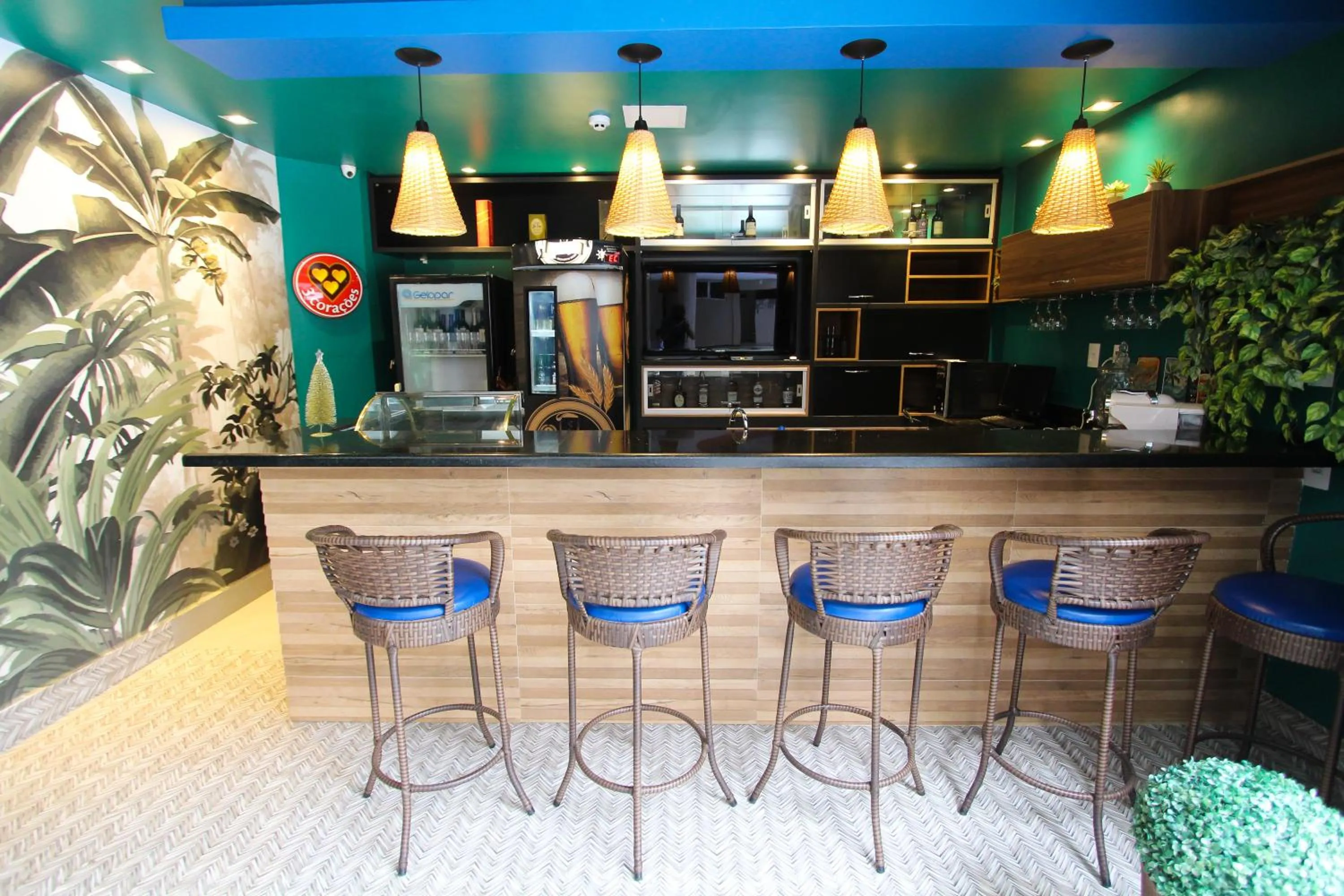 Lounge or bar in Golden Ville Hotel