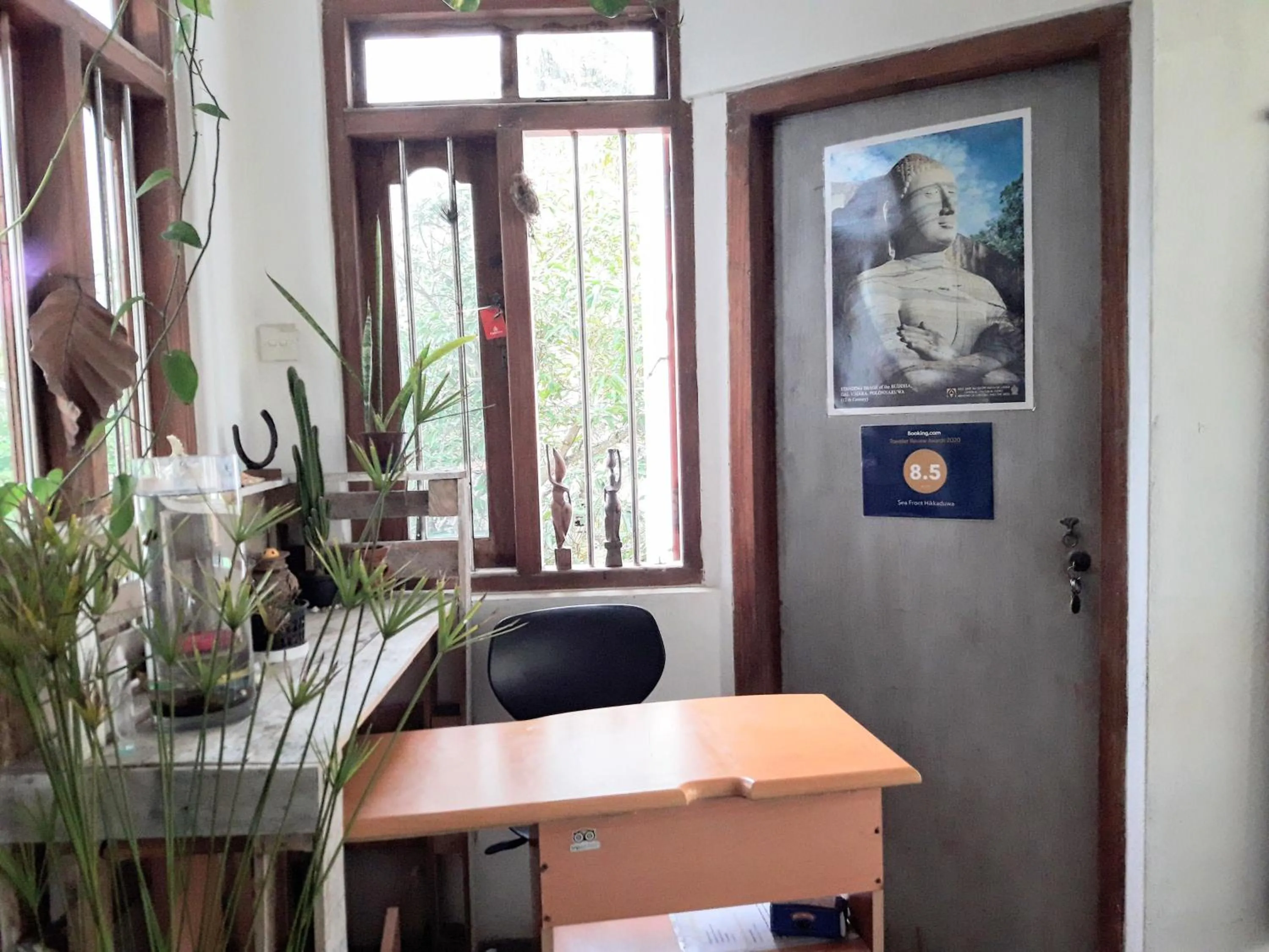 Dining area in Sea Front Hikkaduwa
