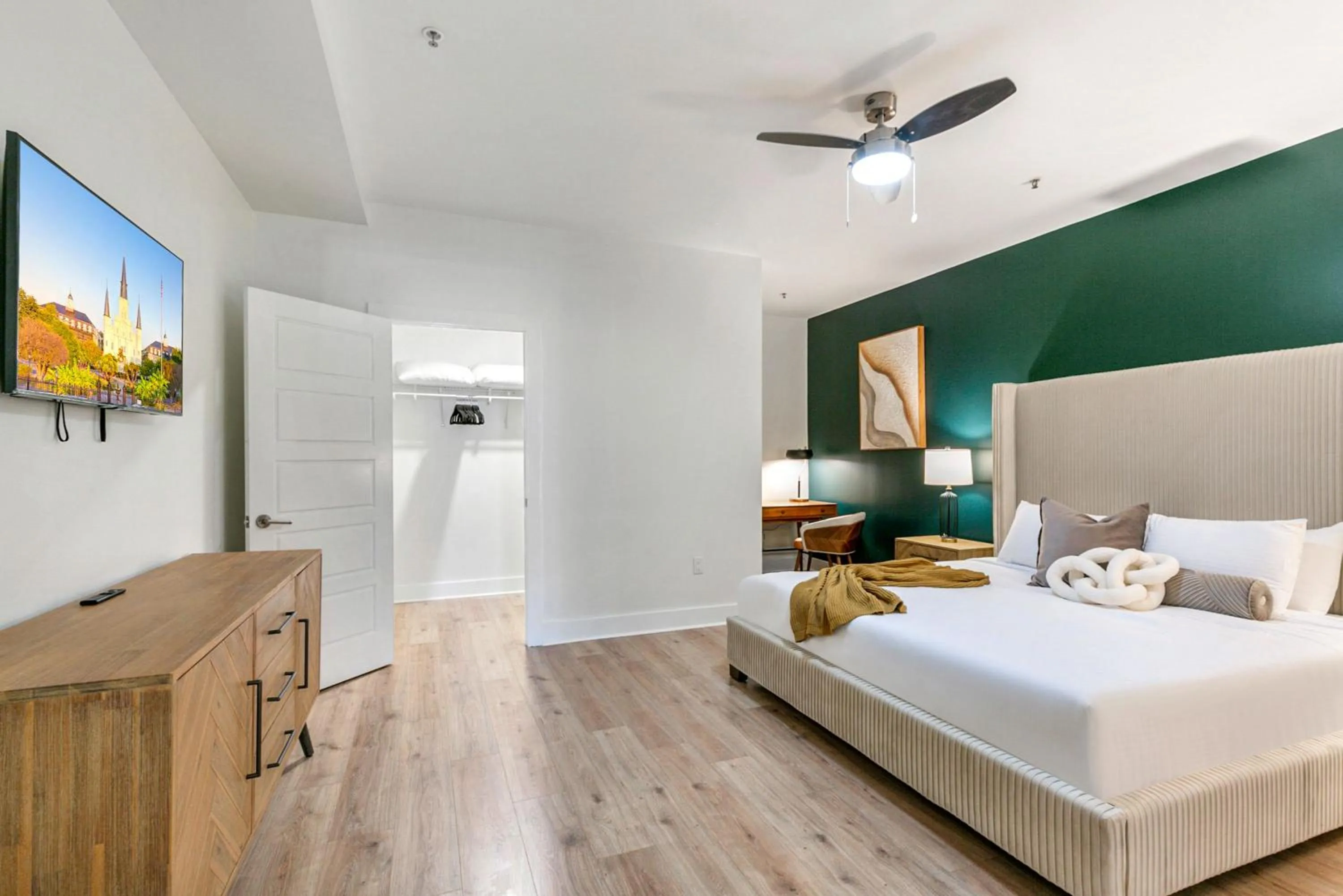 Bedroom, Bed in Modern & Fully Furnished Apartments in the Heart of the City