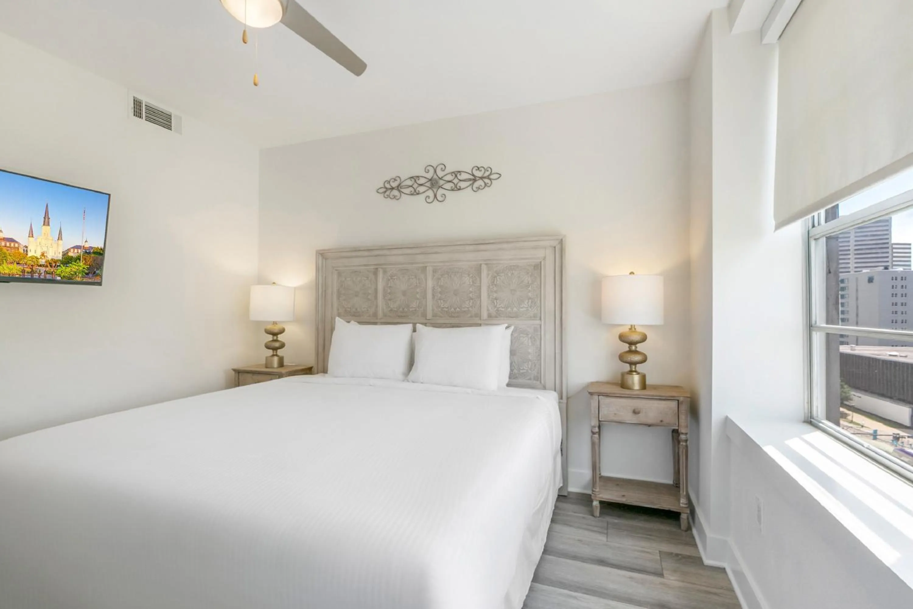 Bedroom, Bed in Modern & Fully Furnished Apartments in the Heart of the City