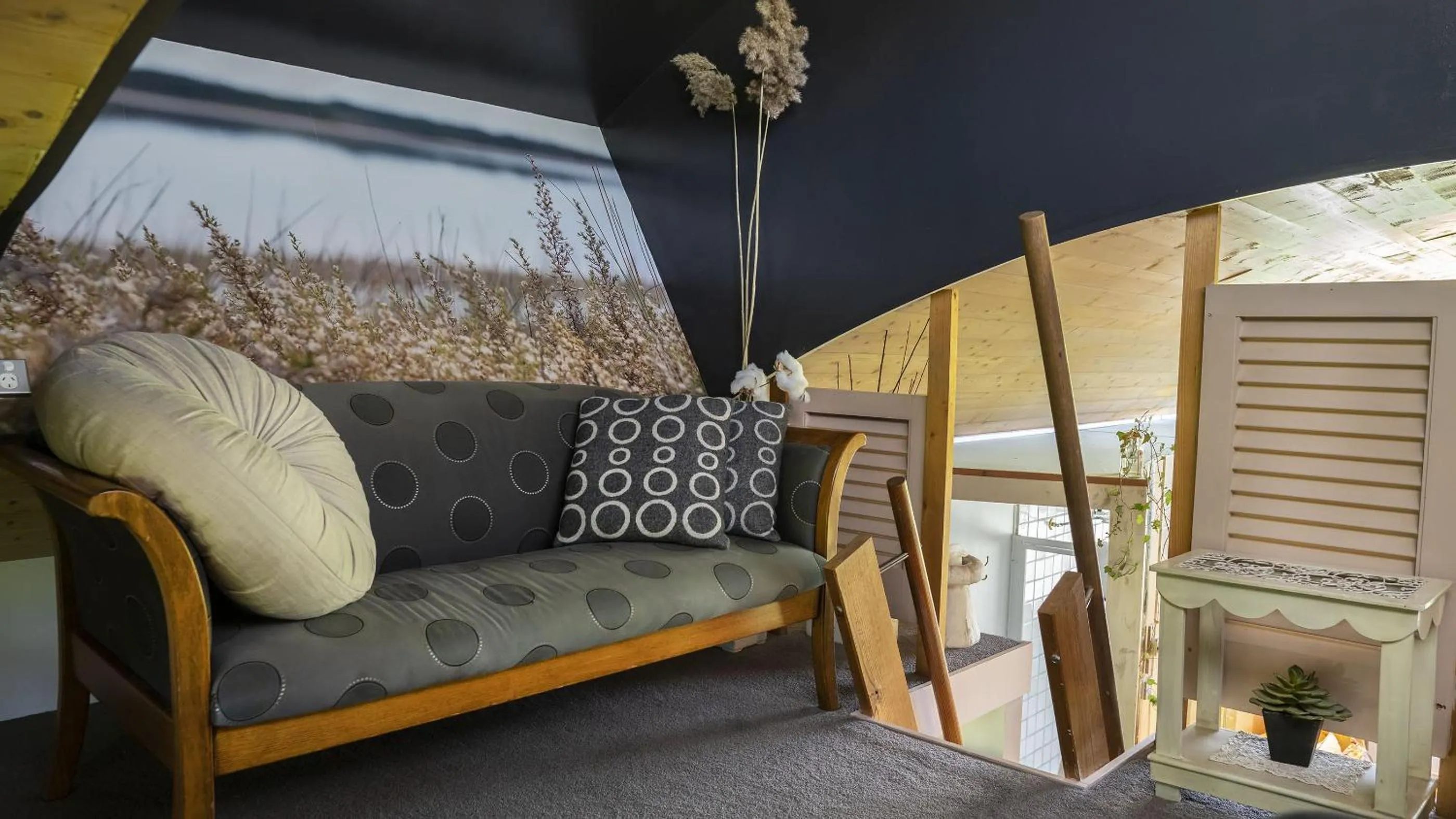 Seating area in Dreamers