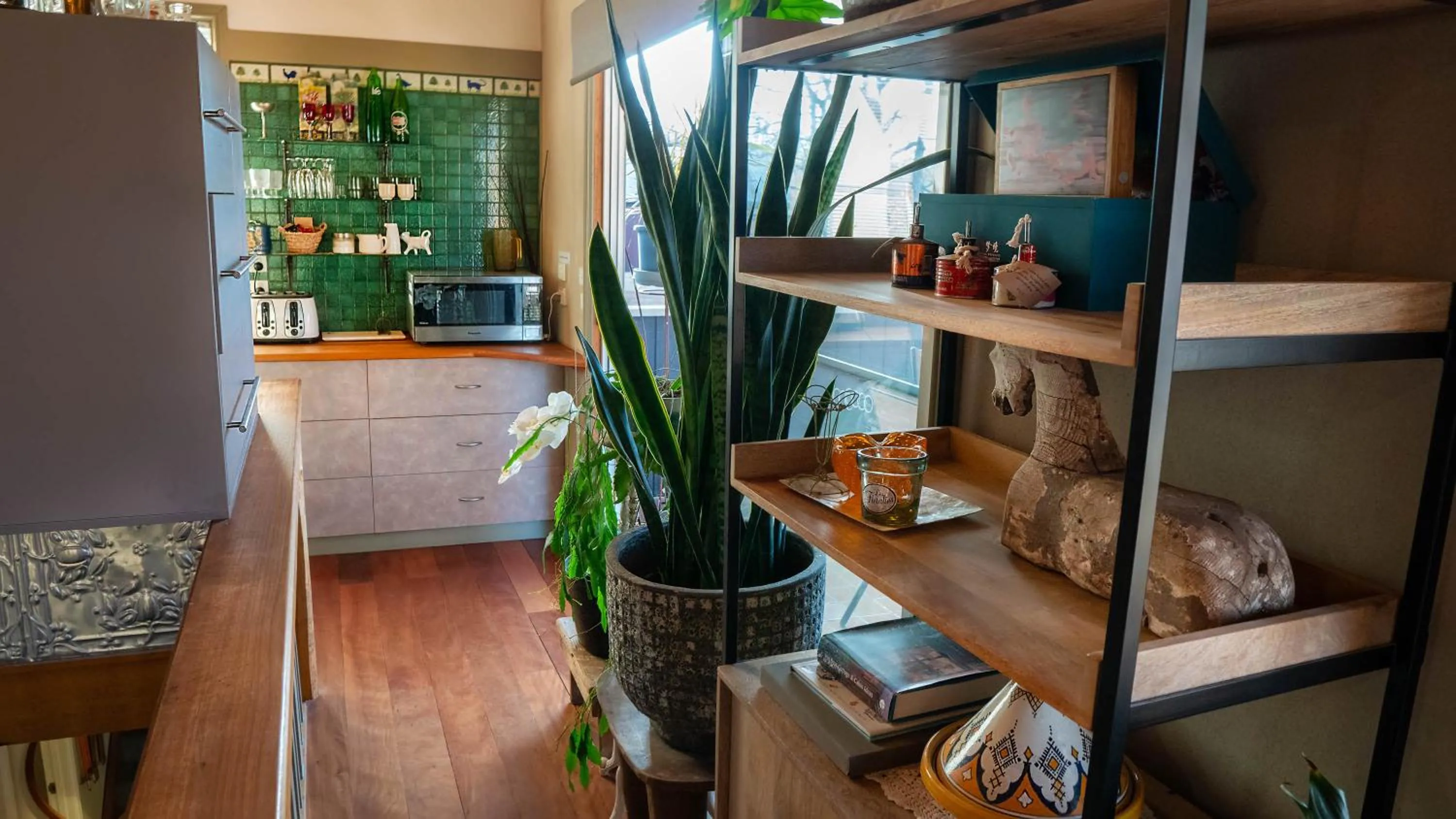 Coffee/tea facilities in Dreamers