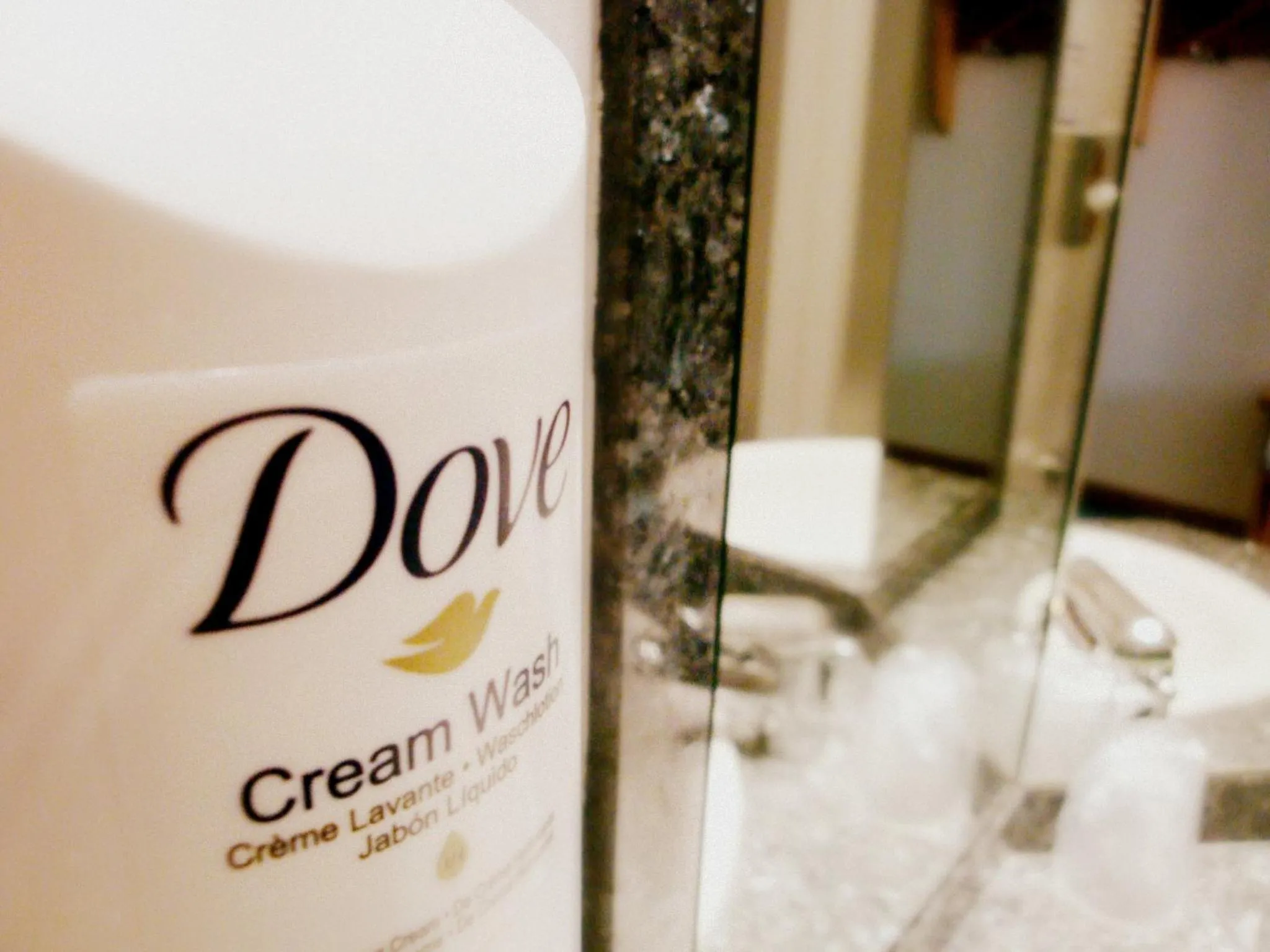 Bathroom in City Hotel & Suites