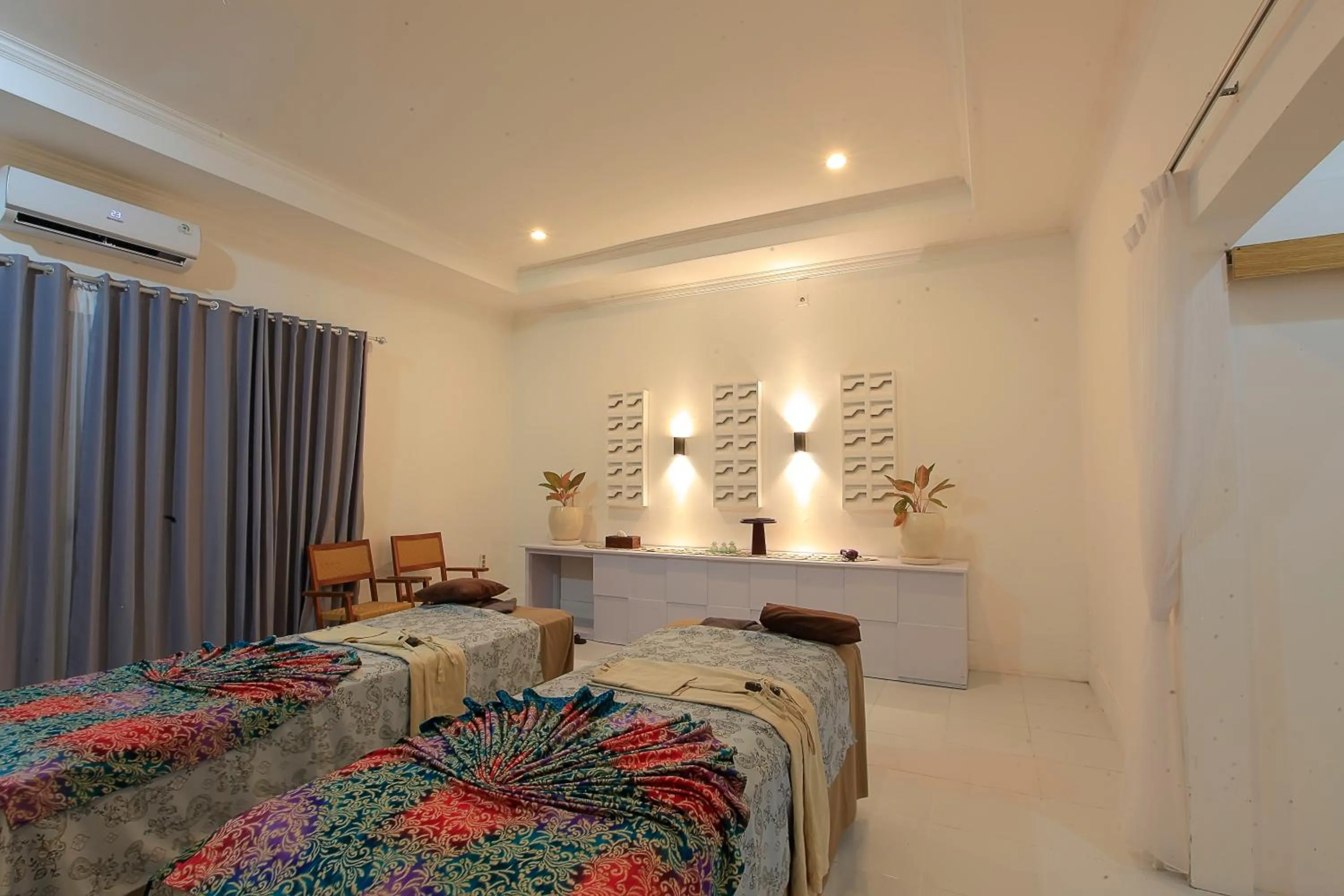 Bed in Lavender Villa & Spa