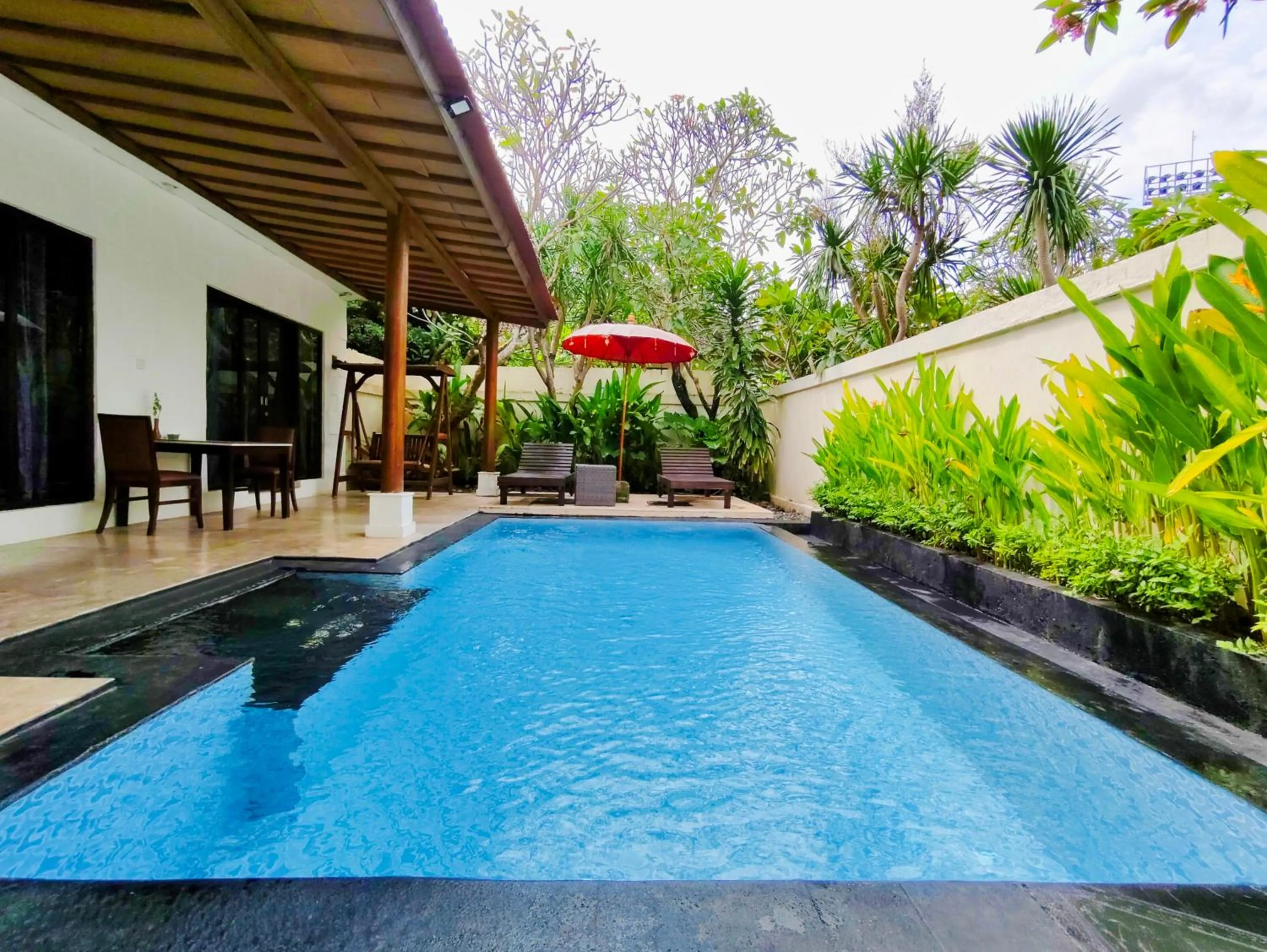 Swimming pool in Lavender Villa & Spa