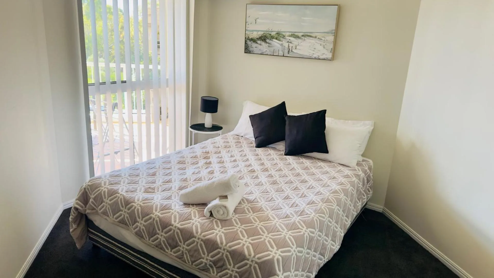 Bedroom, Bed in Fairways Golf & Beach Retreat Bribie Island
