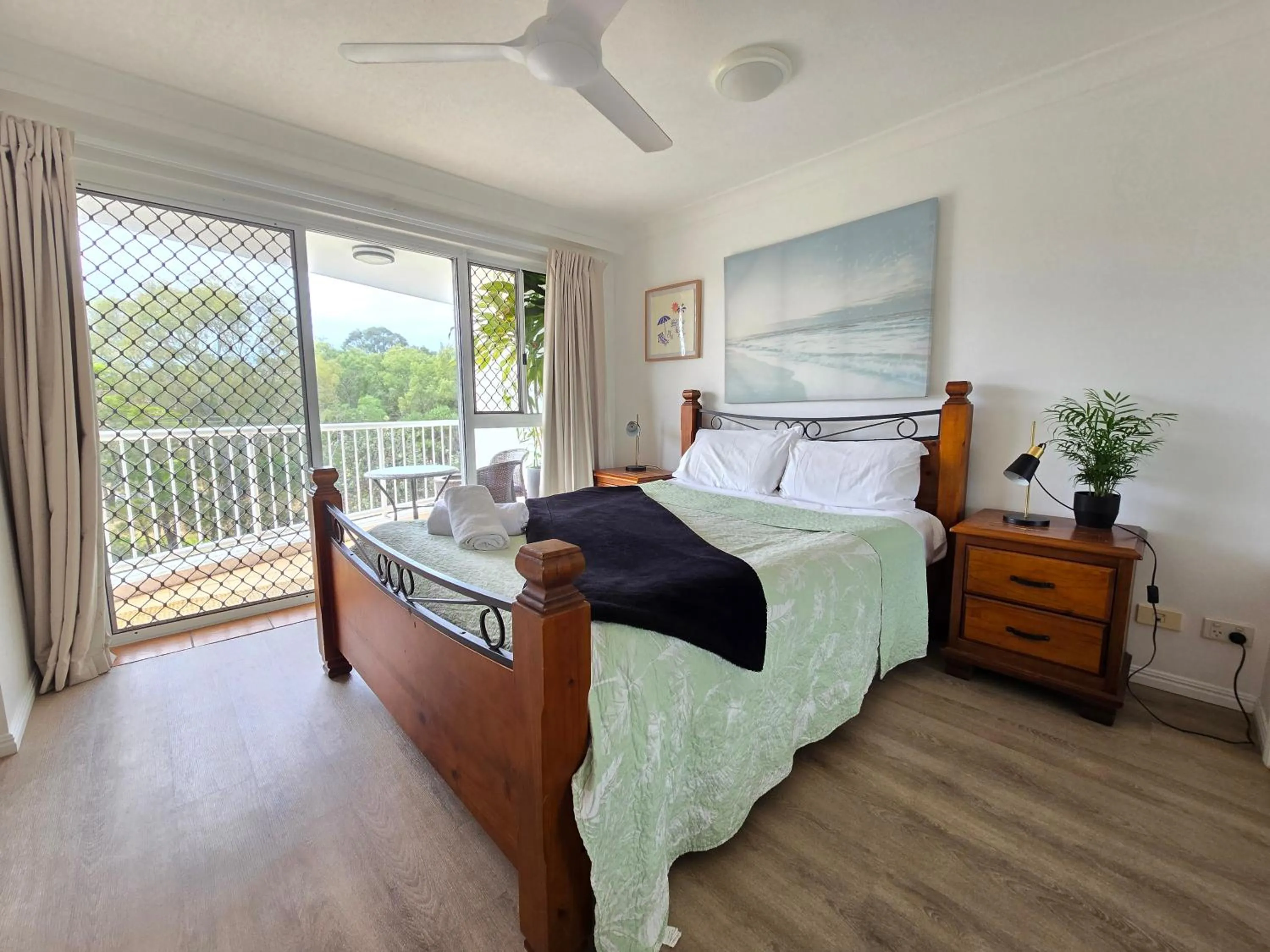 Bedroom, Bed in Fairways Golf & Beach Retreat Bribie Island