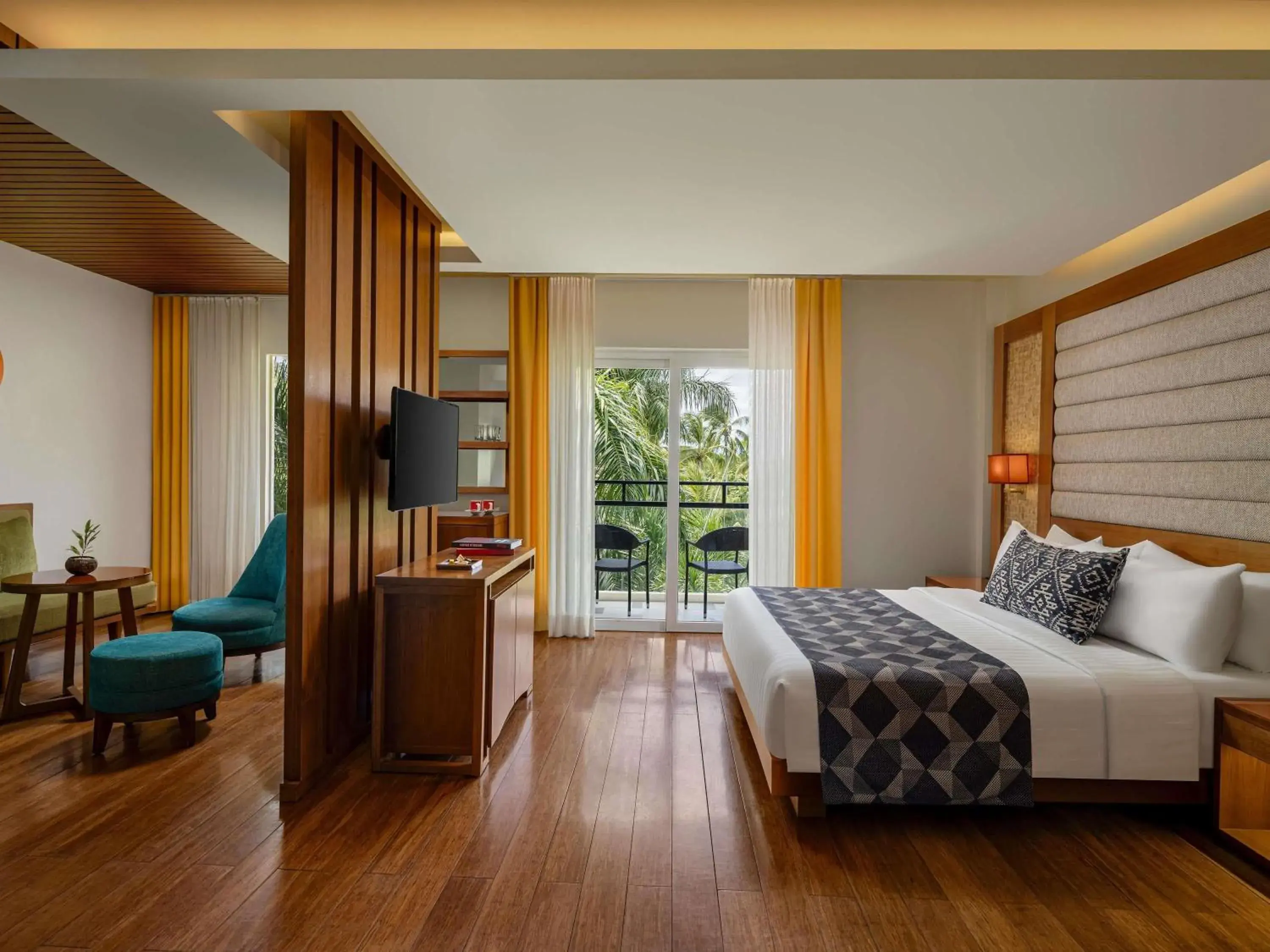 Junior King Suite in Movenpick Resort & Spa Boracay Junior King Suite in Movenpick Resort & Spa Boracay