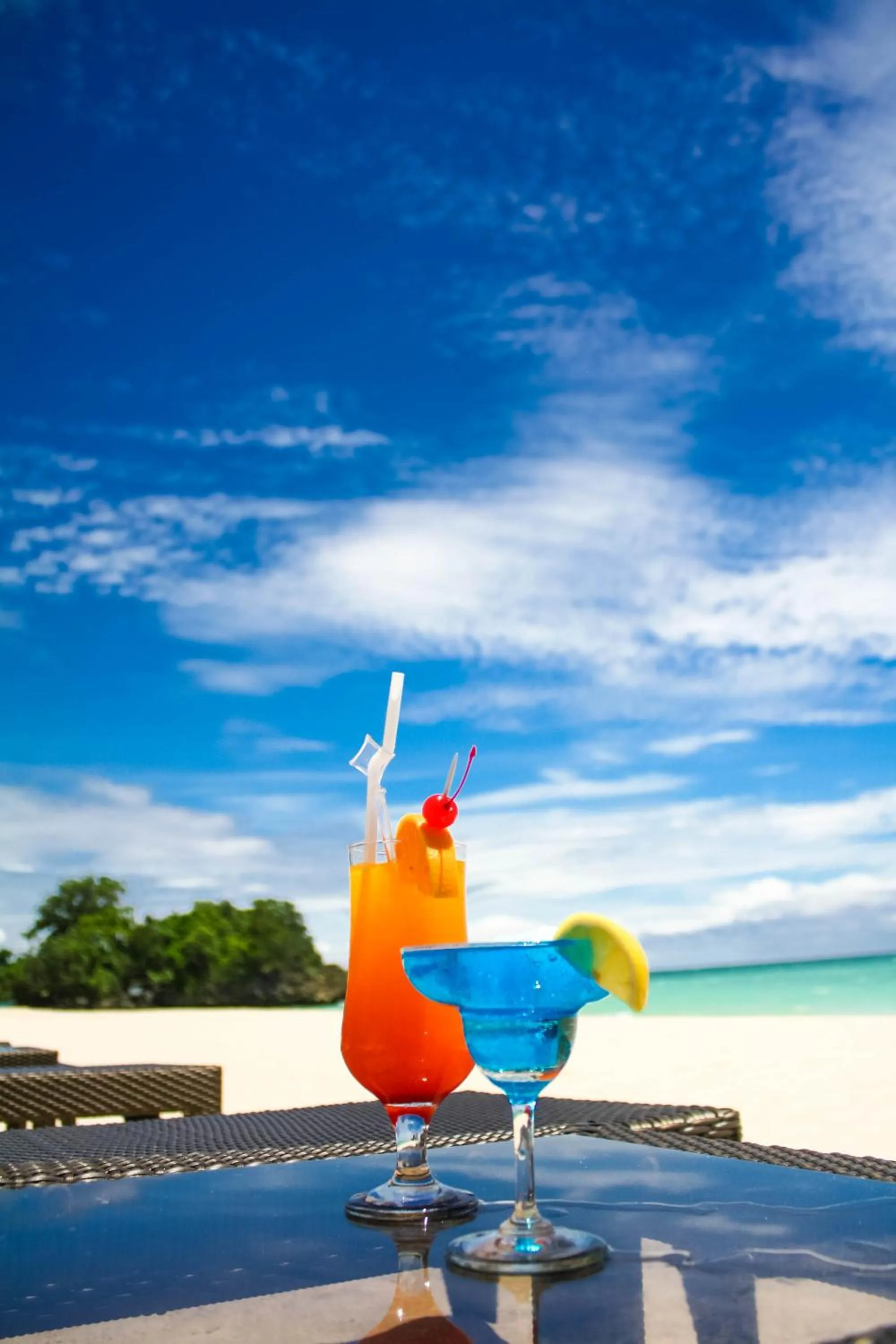 Lounge or bar in Movenpick Resort & Spa Boracay