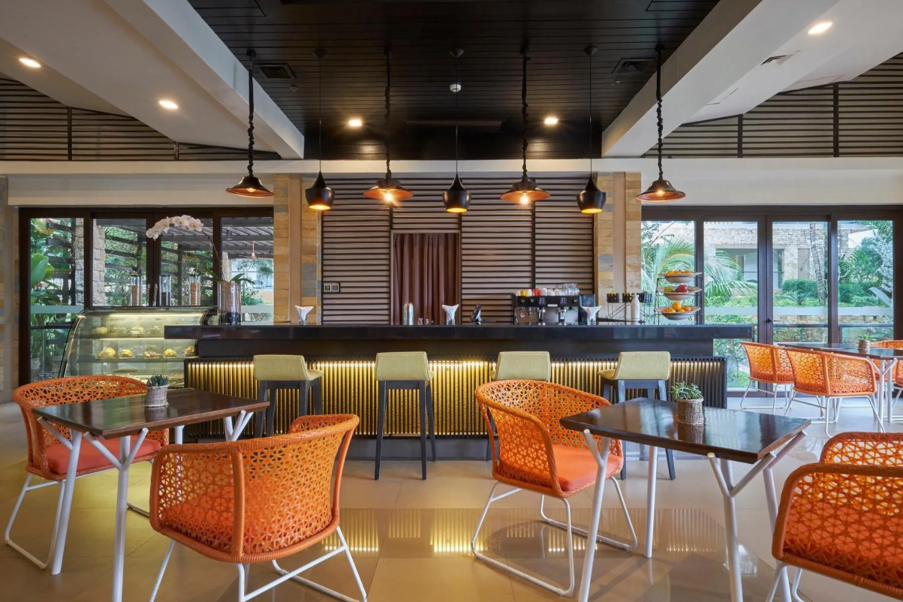 Restaurant/places to eat in Movenpick Resort & Spa Boracay