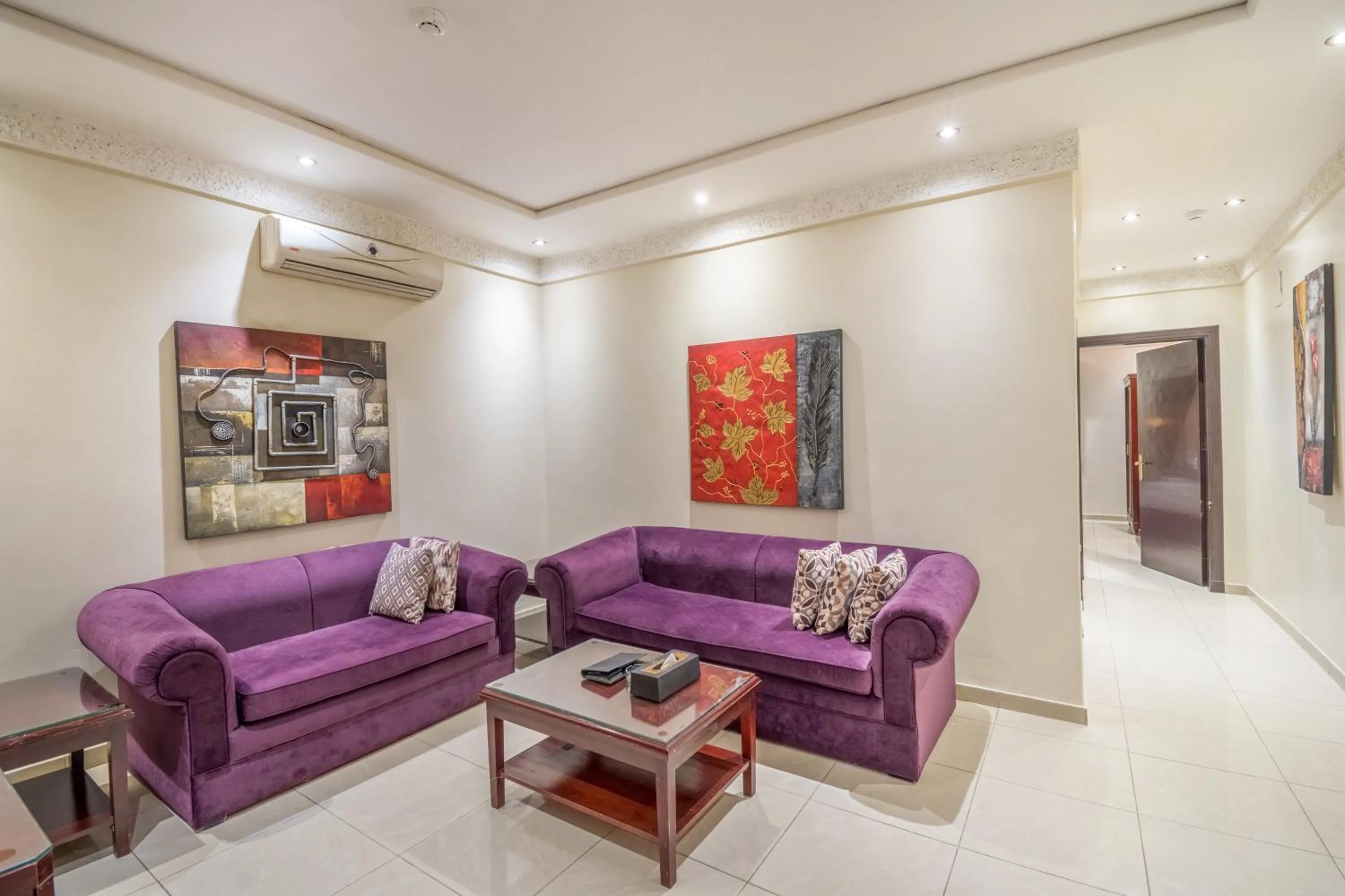 Dar NEYAARA SERVICED APARTMENTS