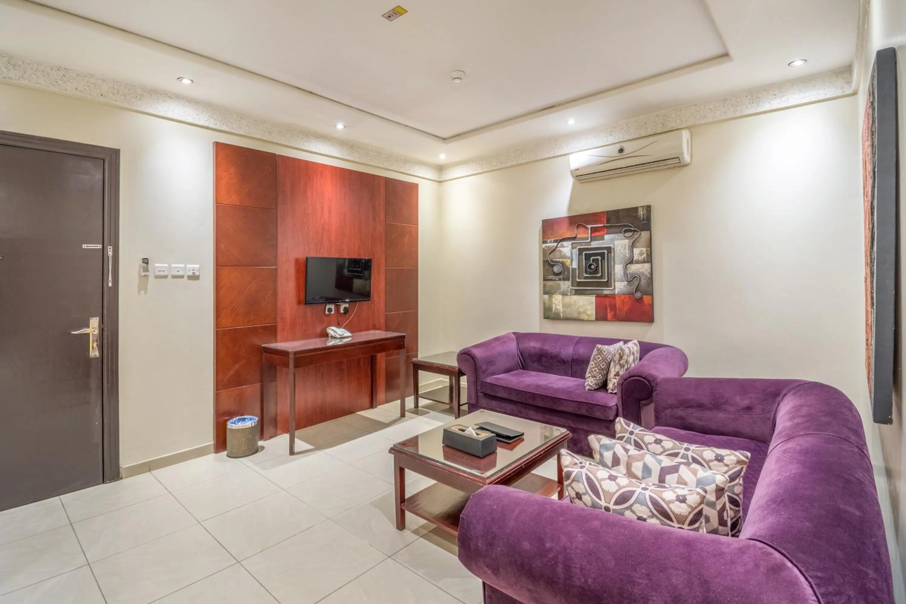 Dar NEYAARA SERVICED APARTMENTS