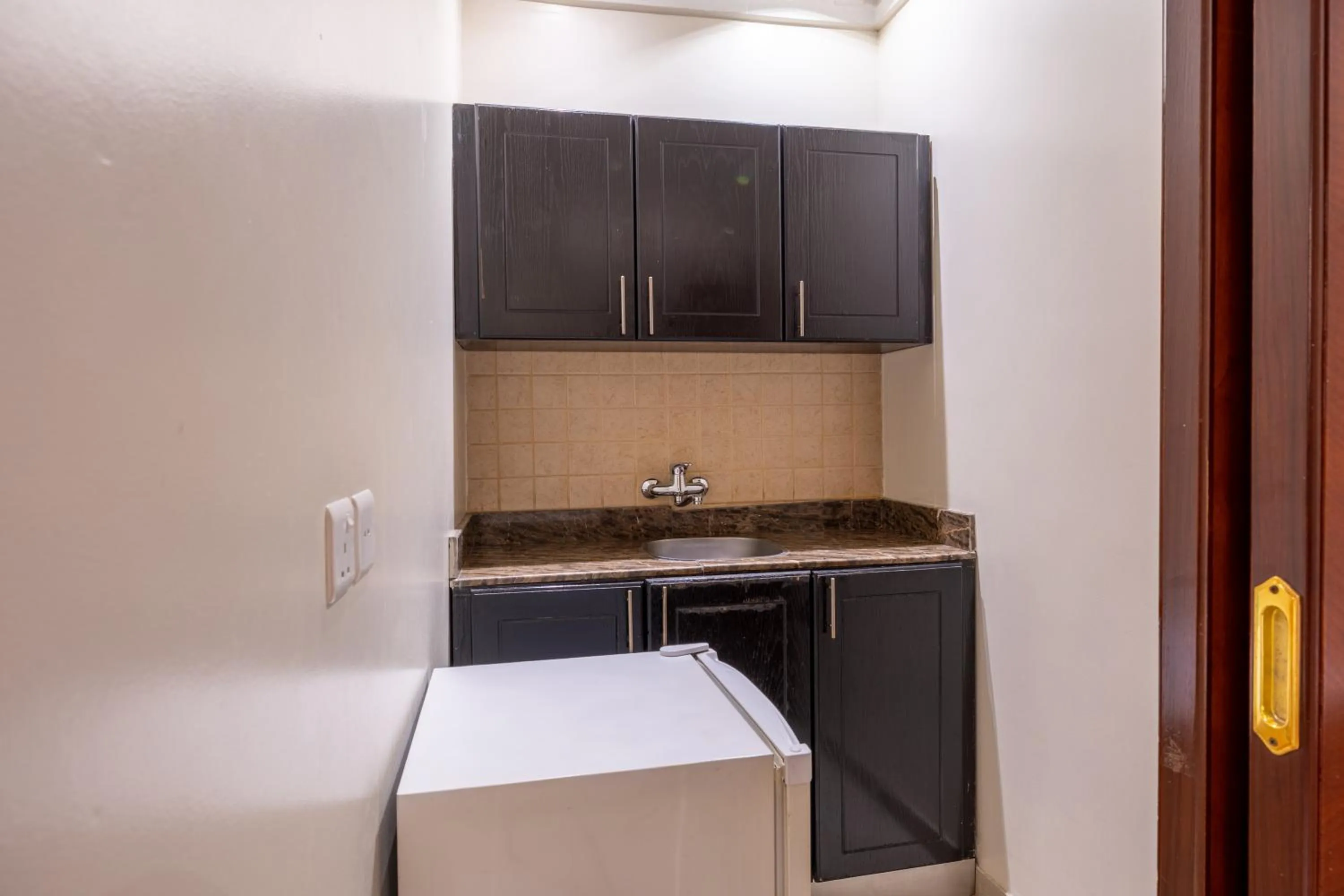 Dar NEYAARA SERVICED APARTMENTS