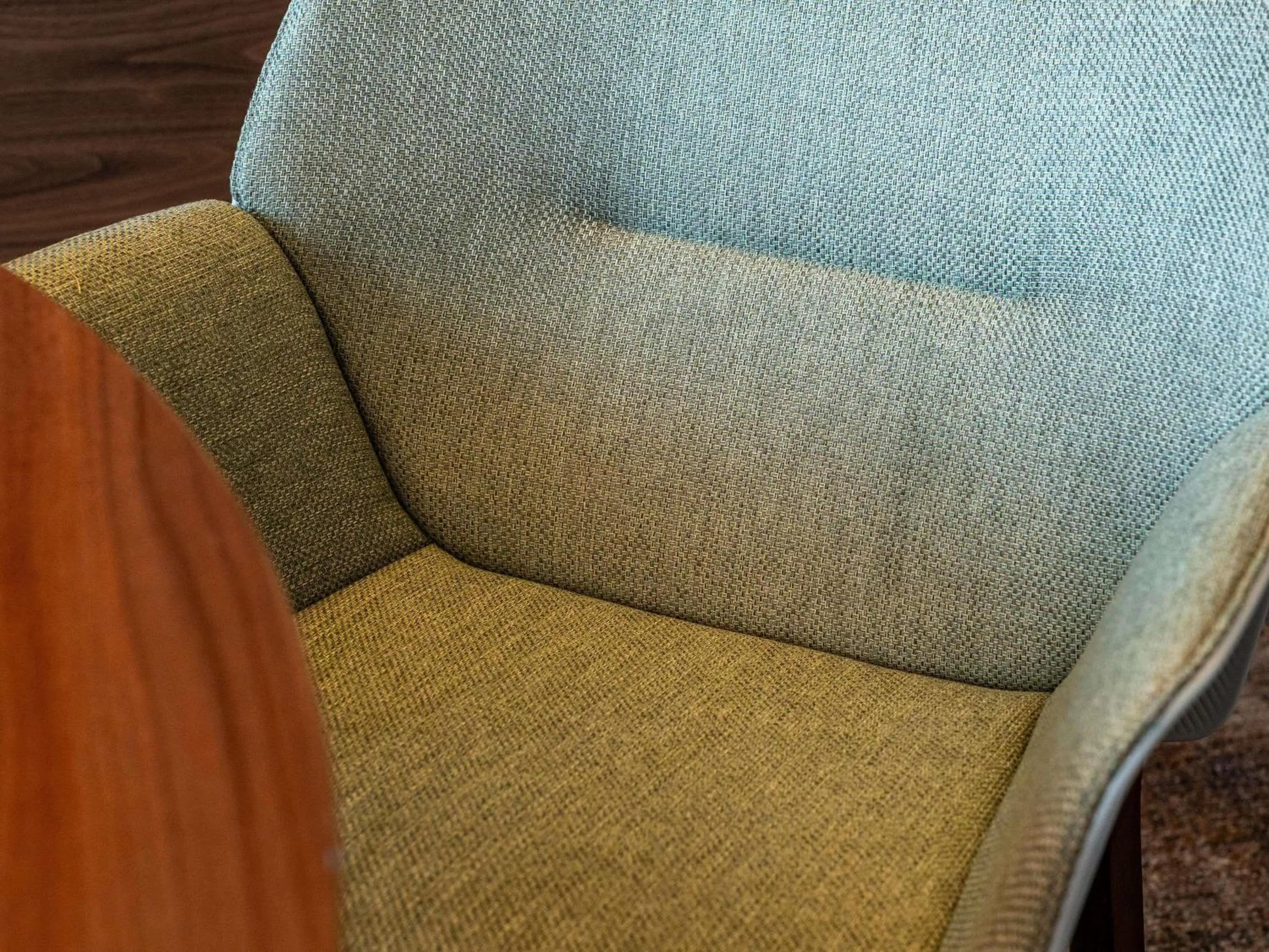 Bedroom in Novotel Suites Reims Centre