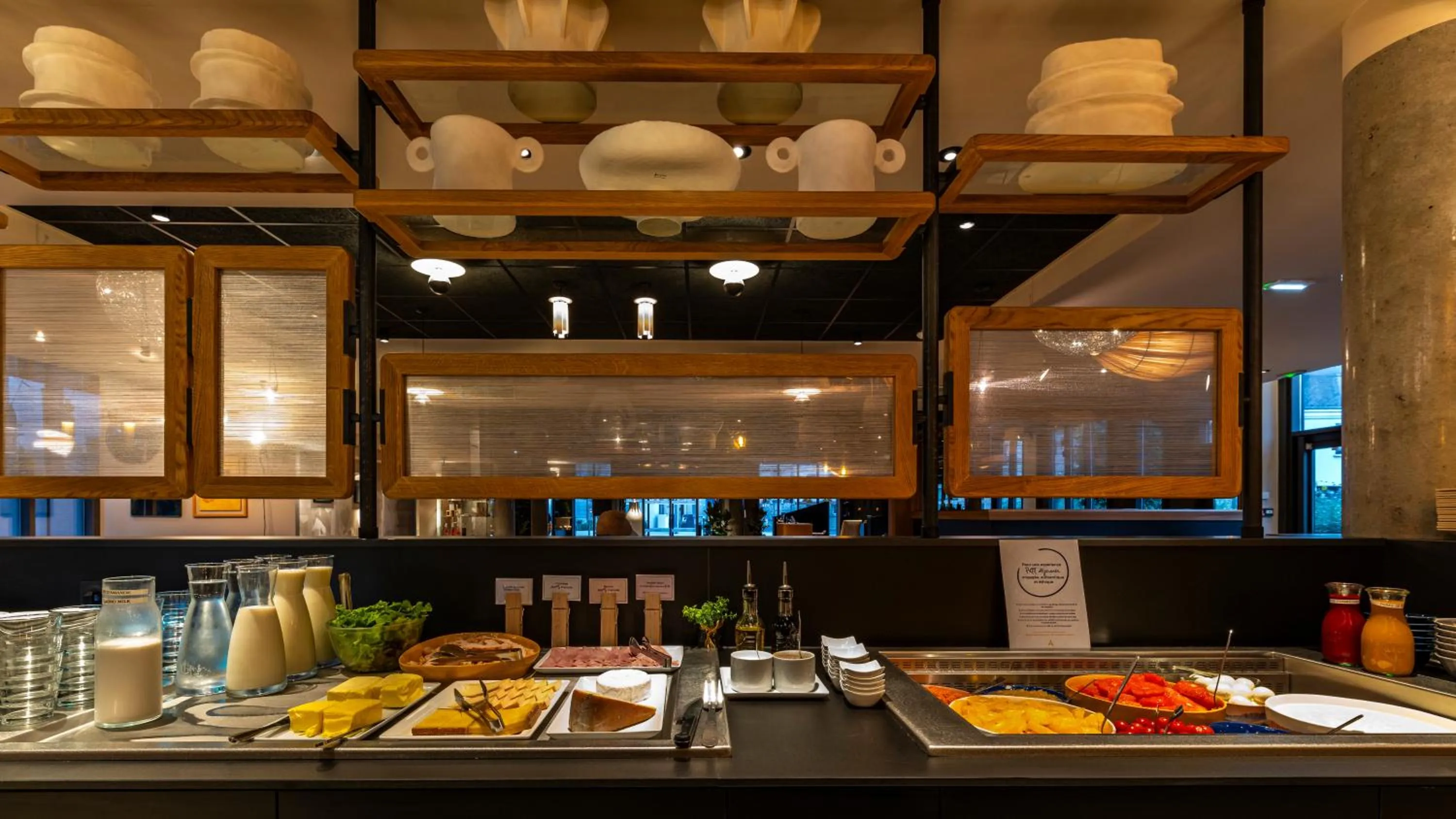 Food and drinks in Novotel Suites Reims Centre