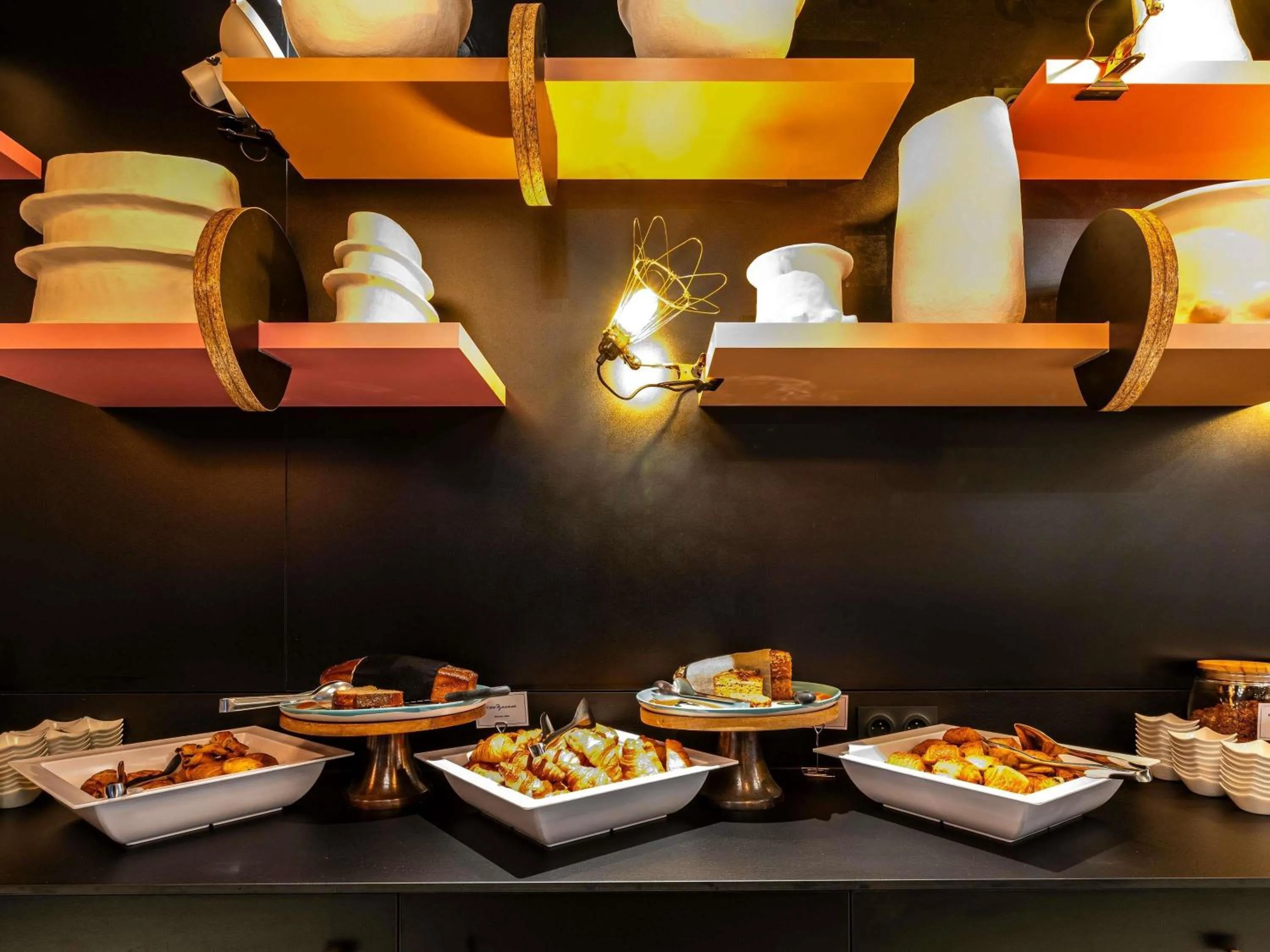 Breakfast in Novotel Suites Reims Centre