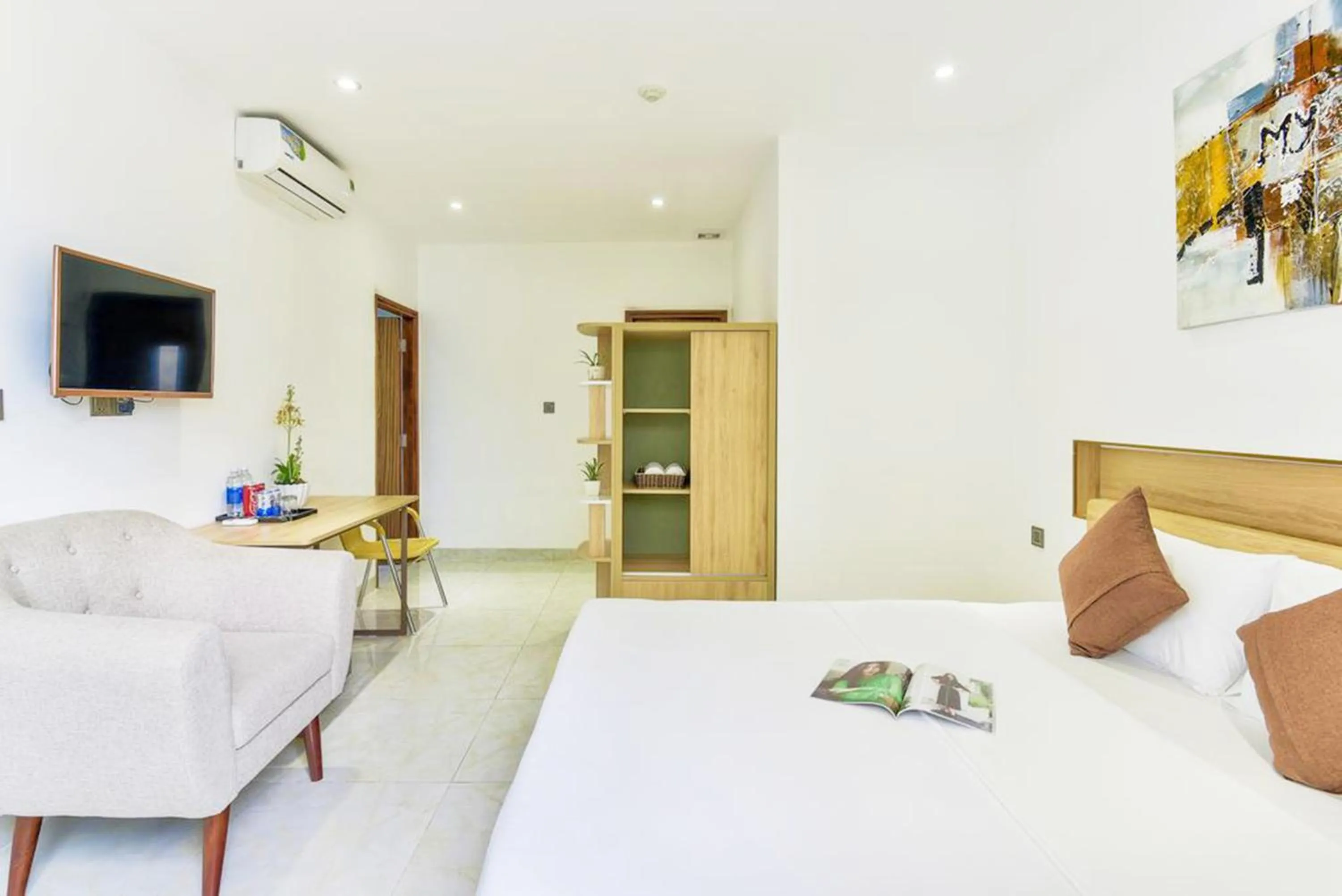 Photo of the whole room, Bed in Annie Danang Hotel & Apartment