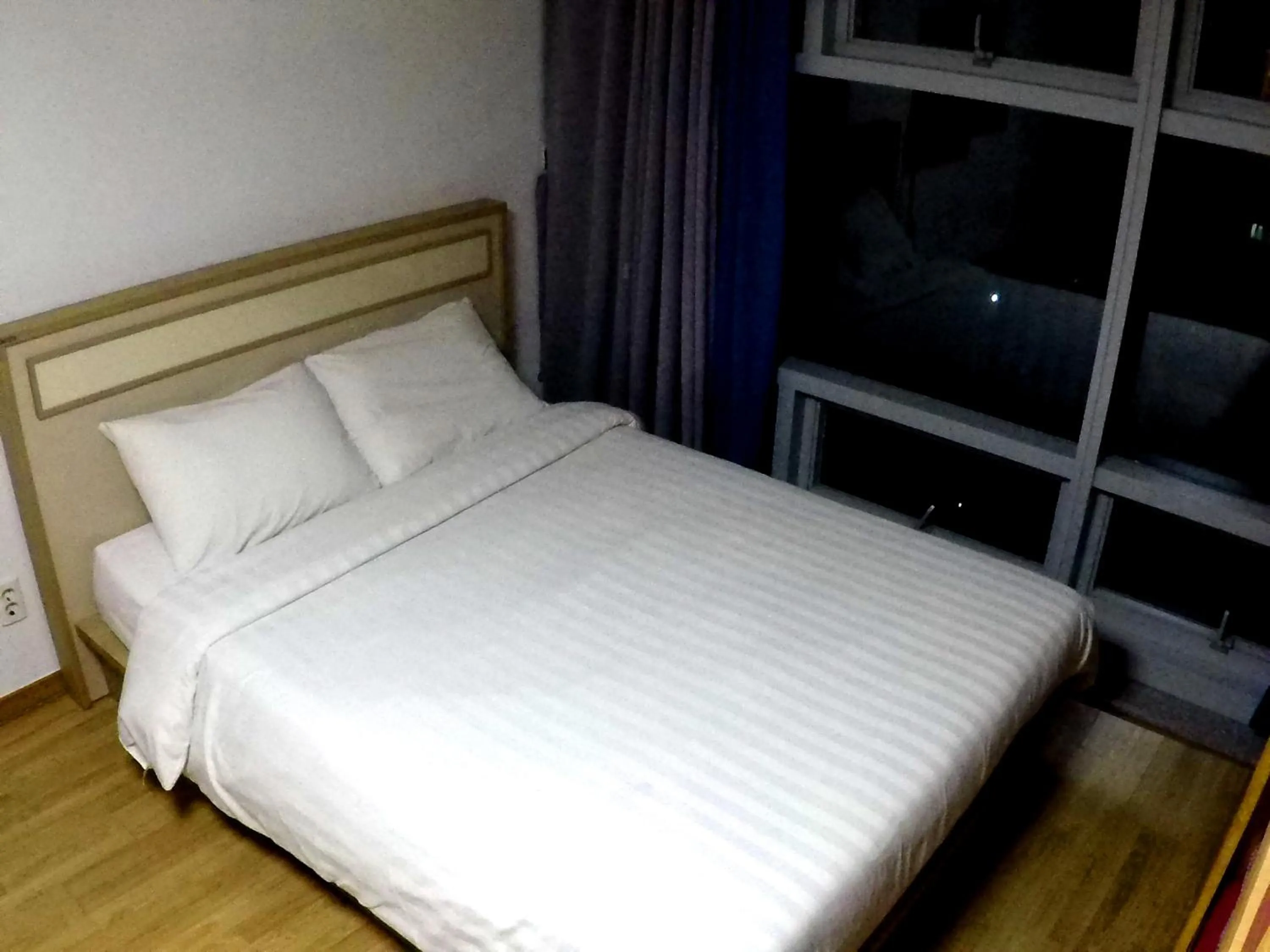 Bed in Busan Popcorn Hostel