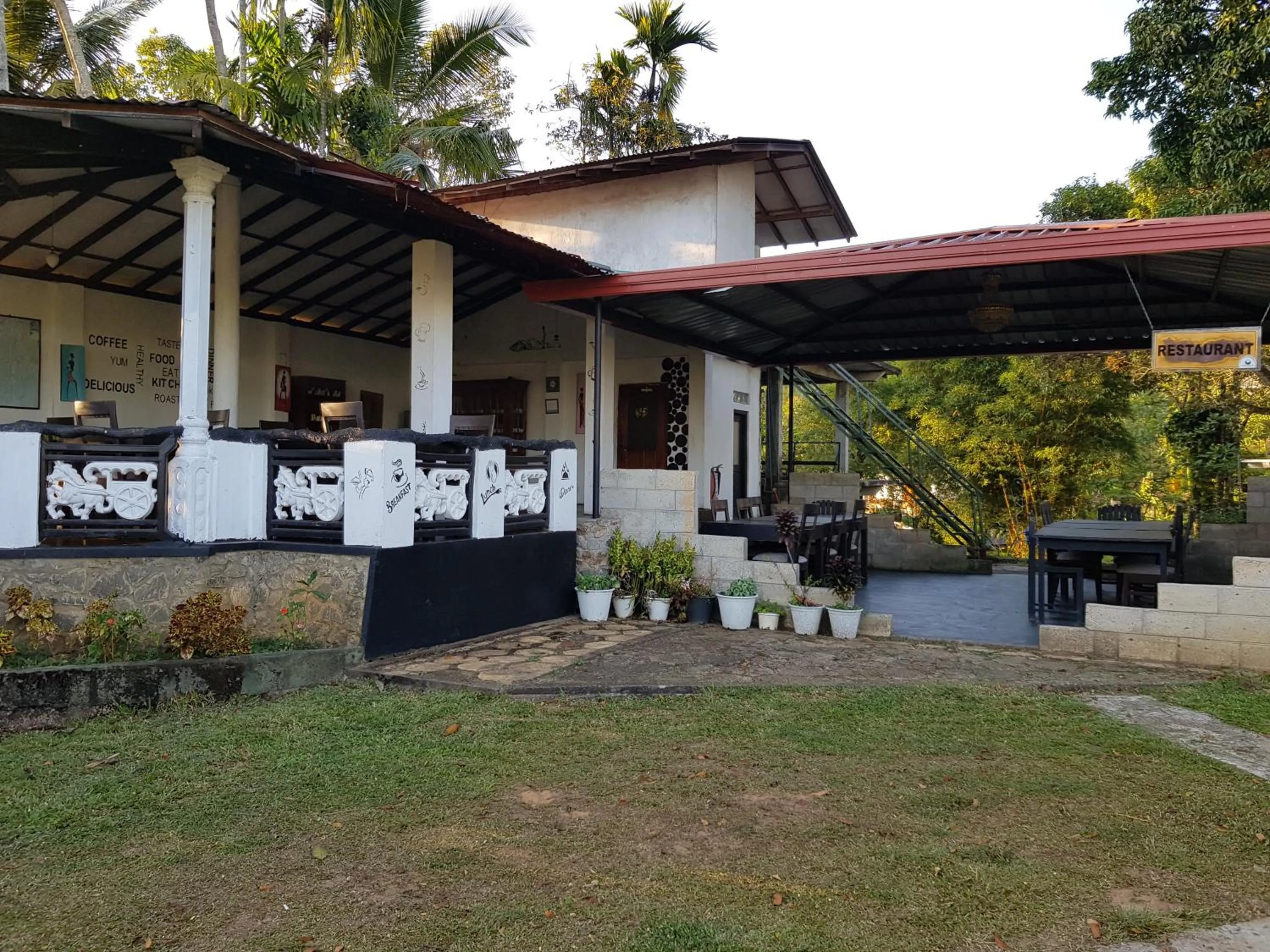 Property building in Ella Forest Paradise Hotel