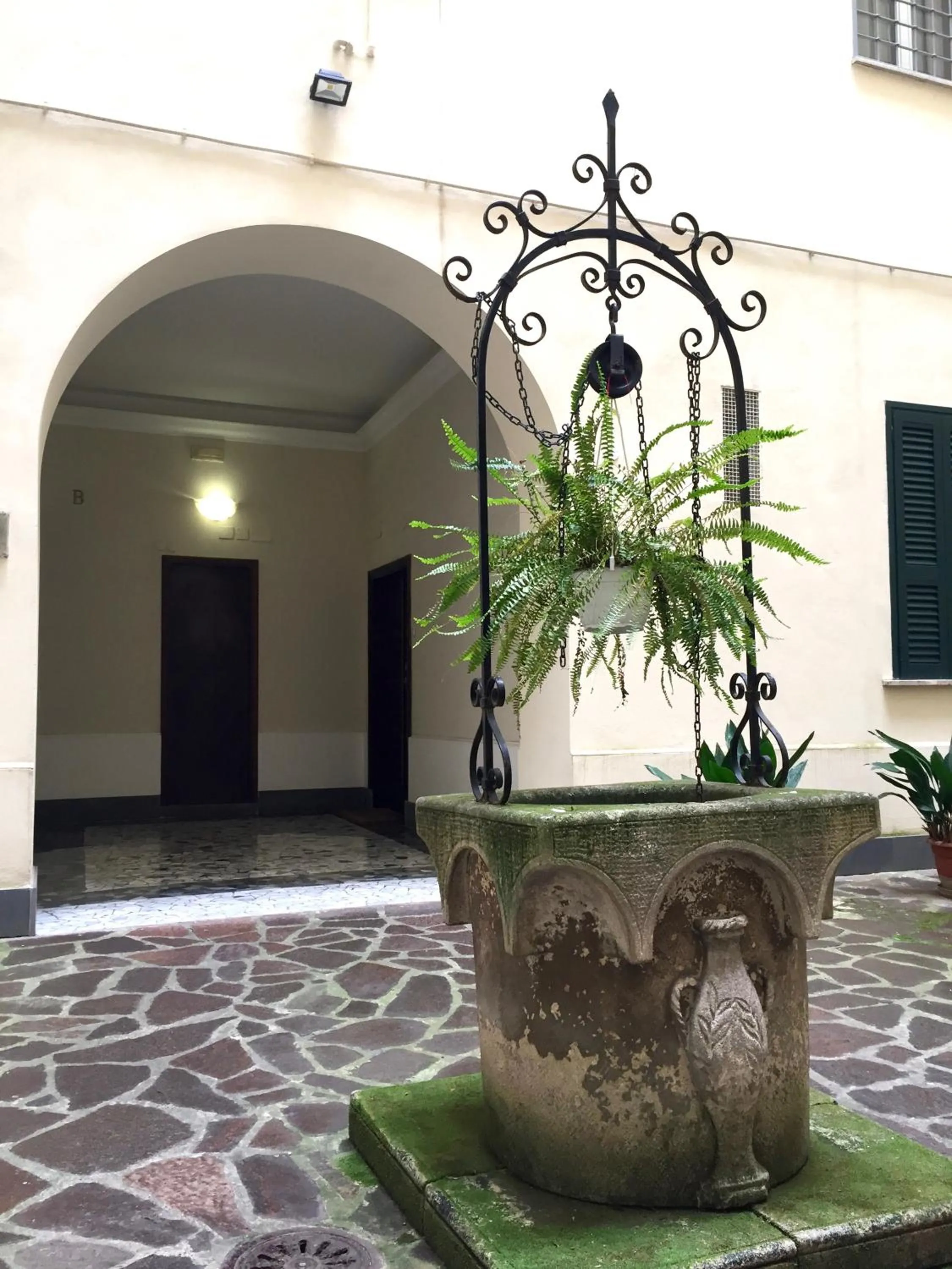 Facade/entrance in B&B Best Vatican