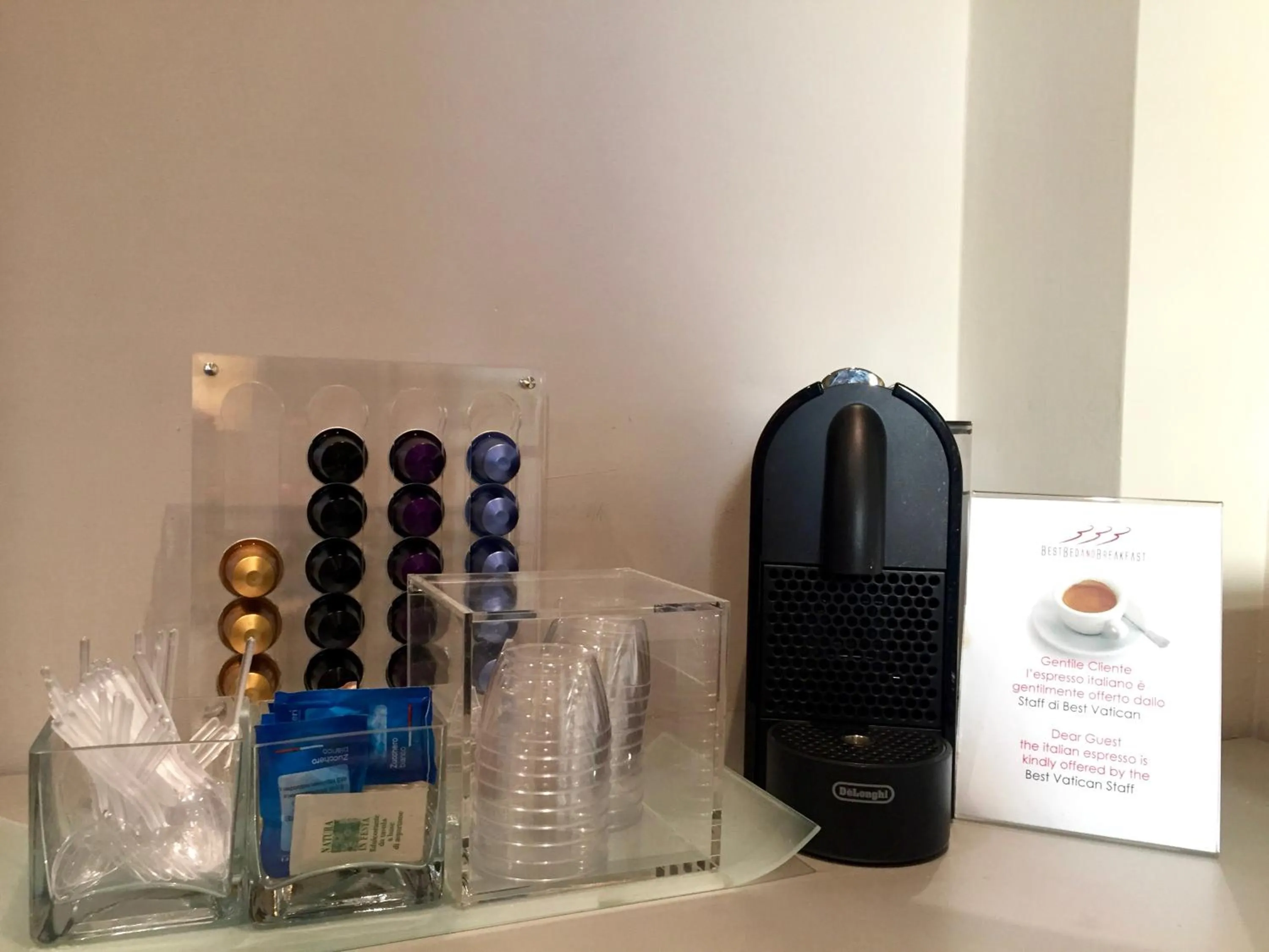 Coffee/tea facilities in B&B Best Vatican