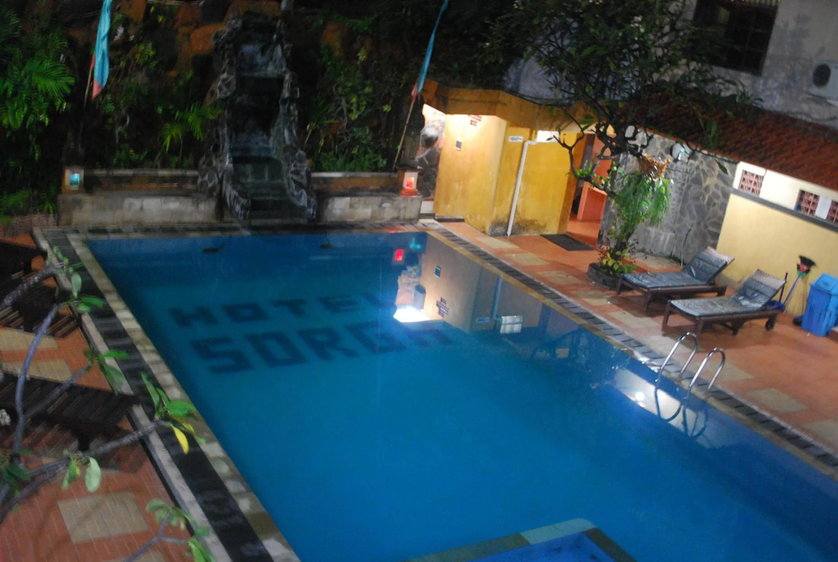 Swimming pool in Hotel Sorga Cottages
