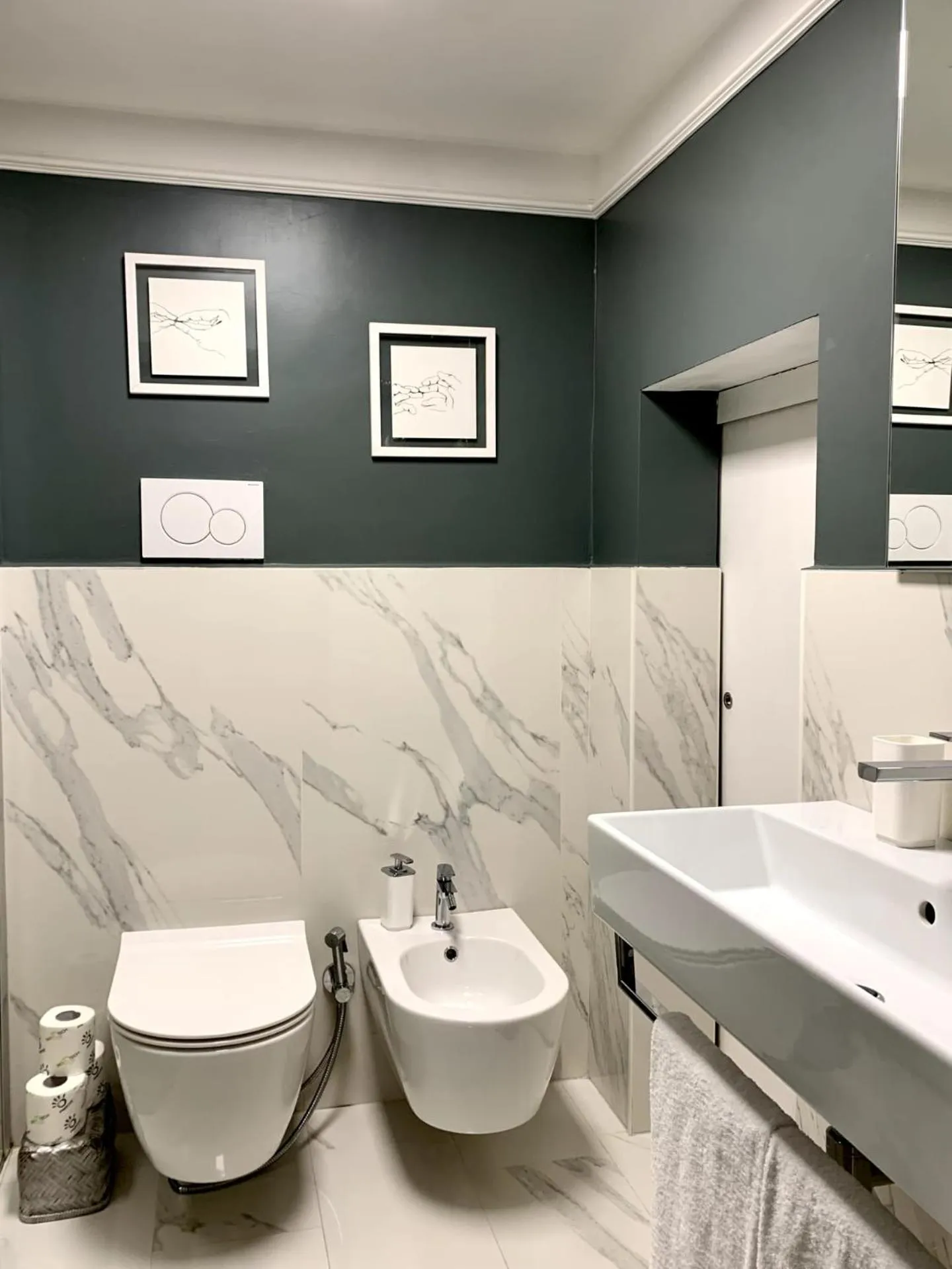 Bathroom in HiSuiteROME - ApartHotel