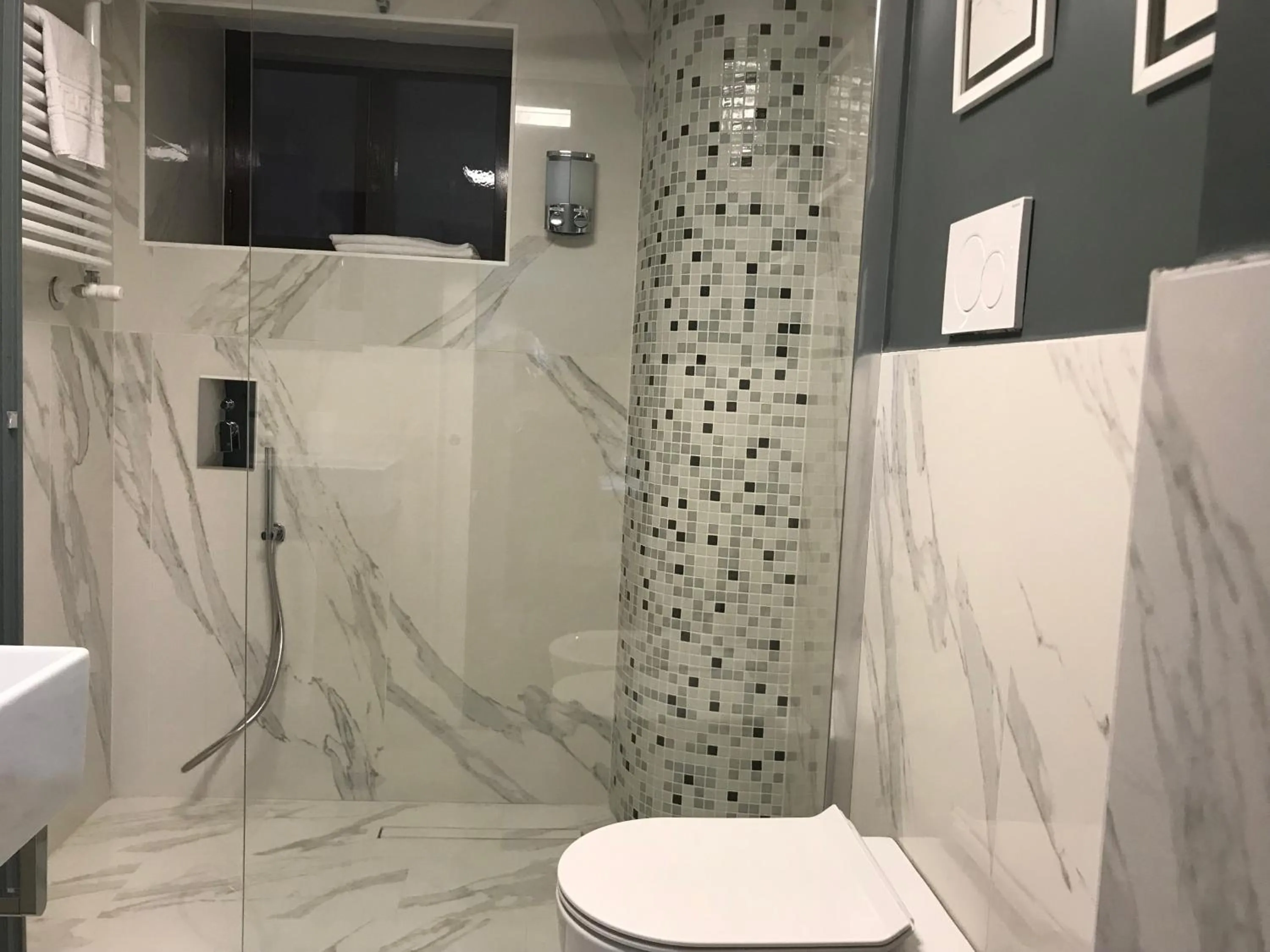 Bathroom in HiSuiteROME - ApartHotel