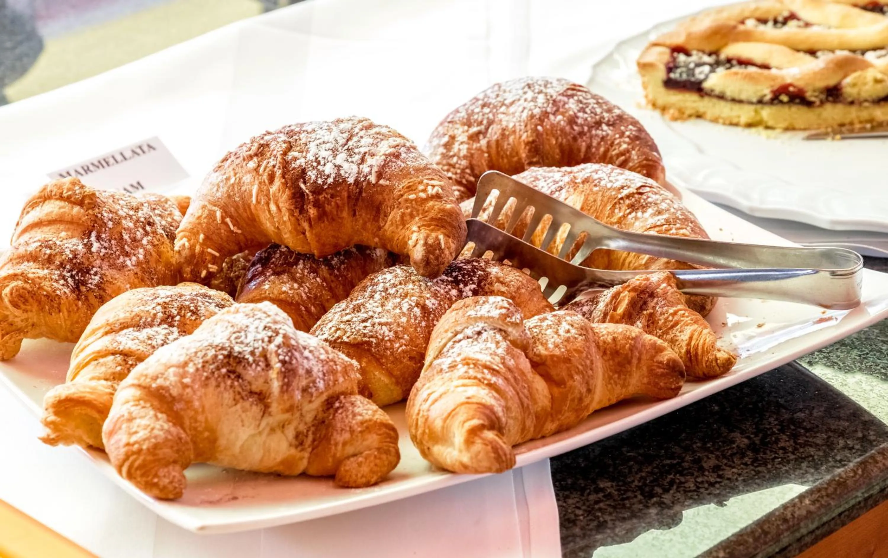 Food close-up in Hotel De La Ville depandance di Hotel Augustus