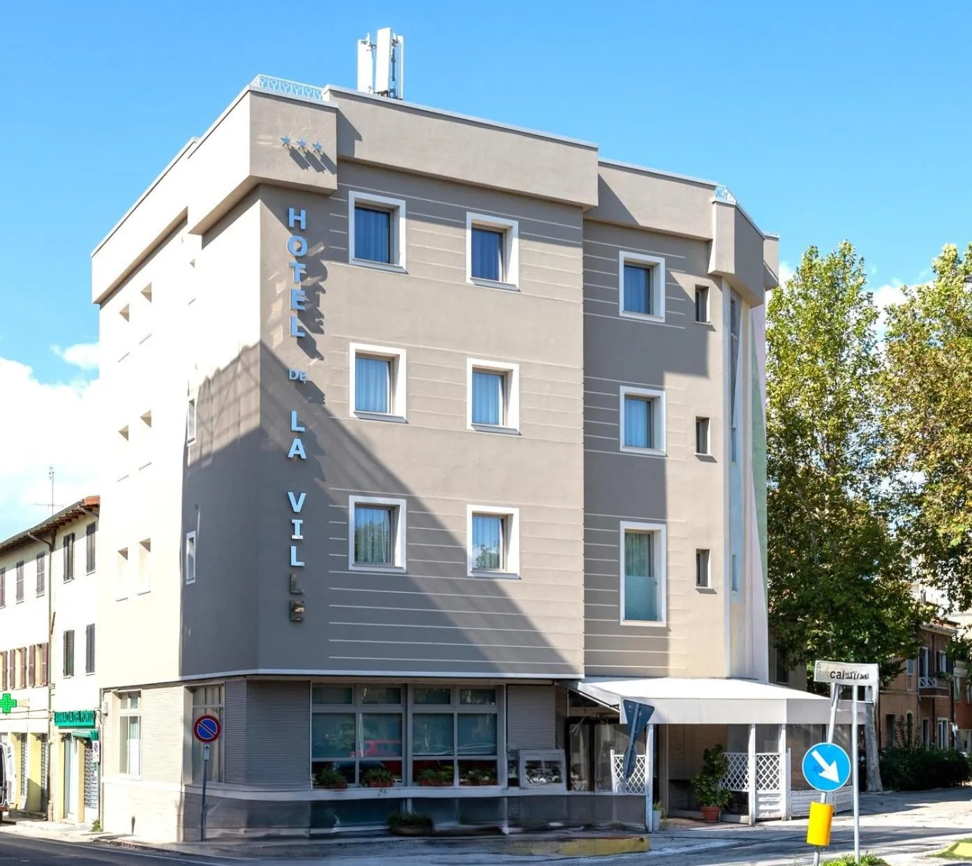 Property building in Hotel De La Ville depandance di Hotel Augustus