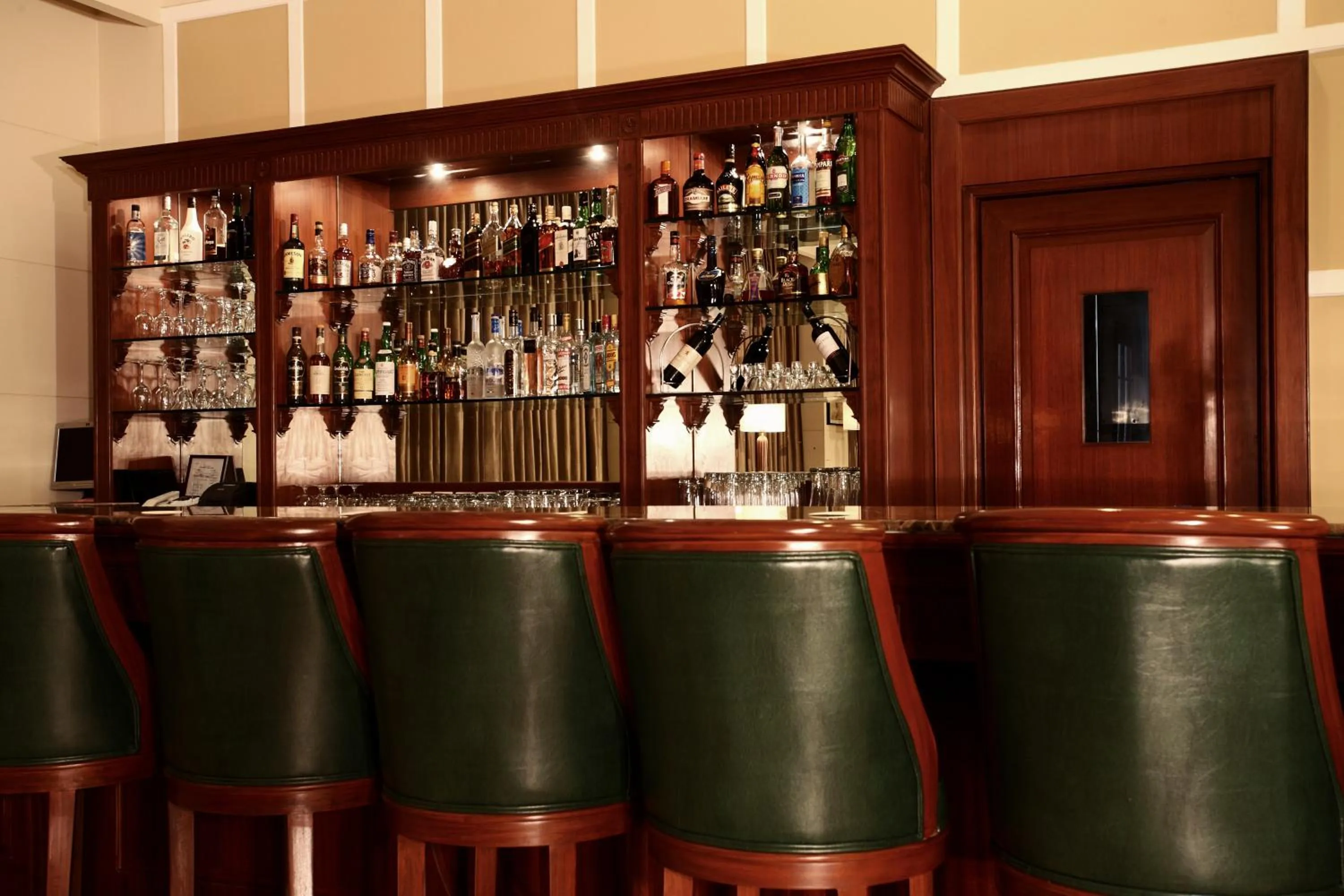 Lounge or bar in DLF Club 3