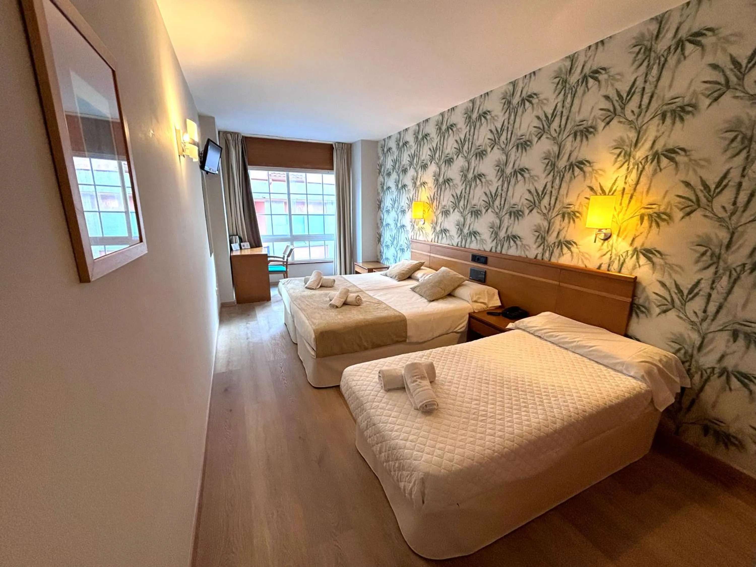 Bed in Hotel Atalaya I