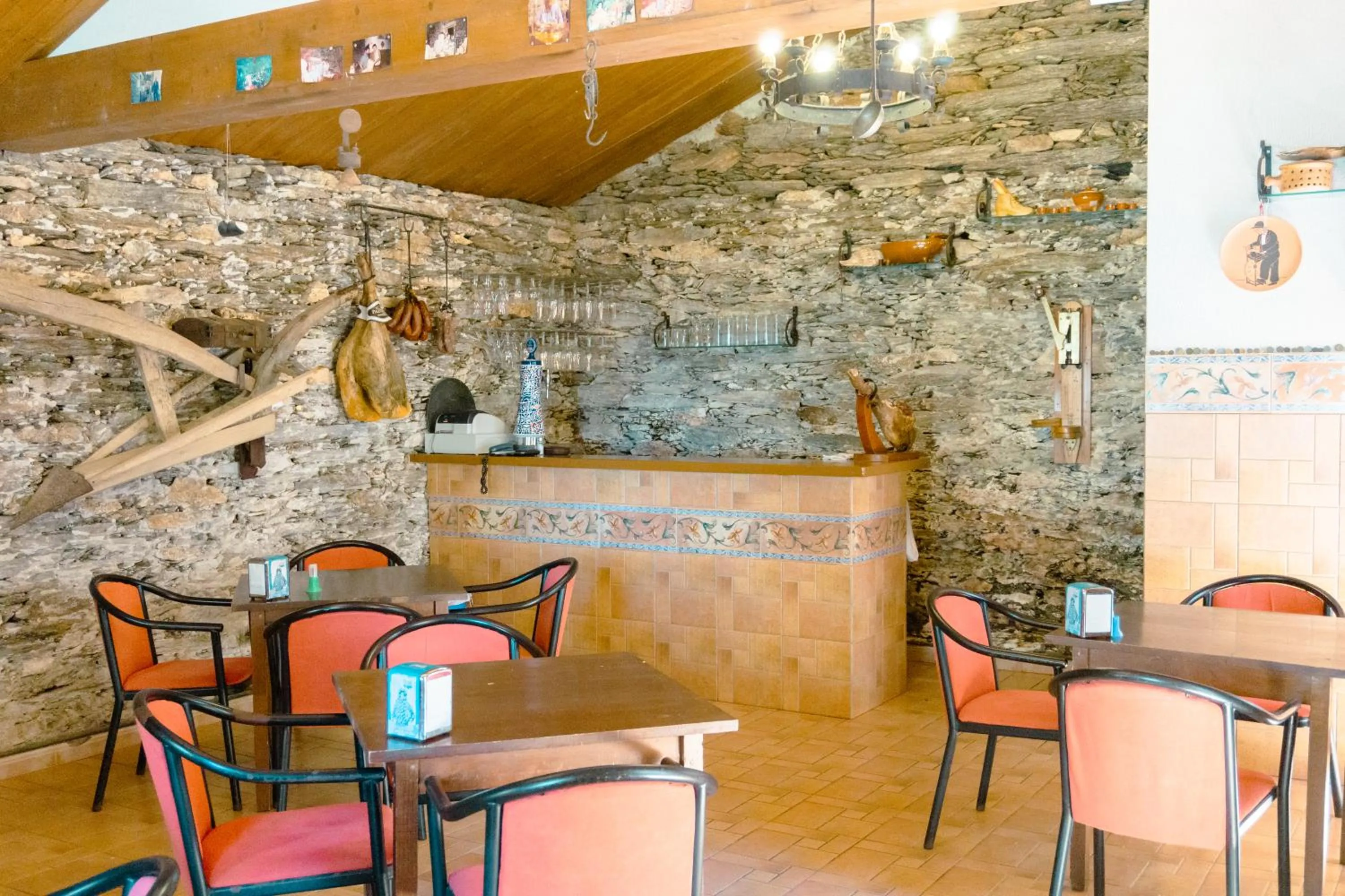 Lounge or bar in Hotel Atalaya II