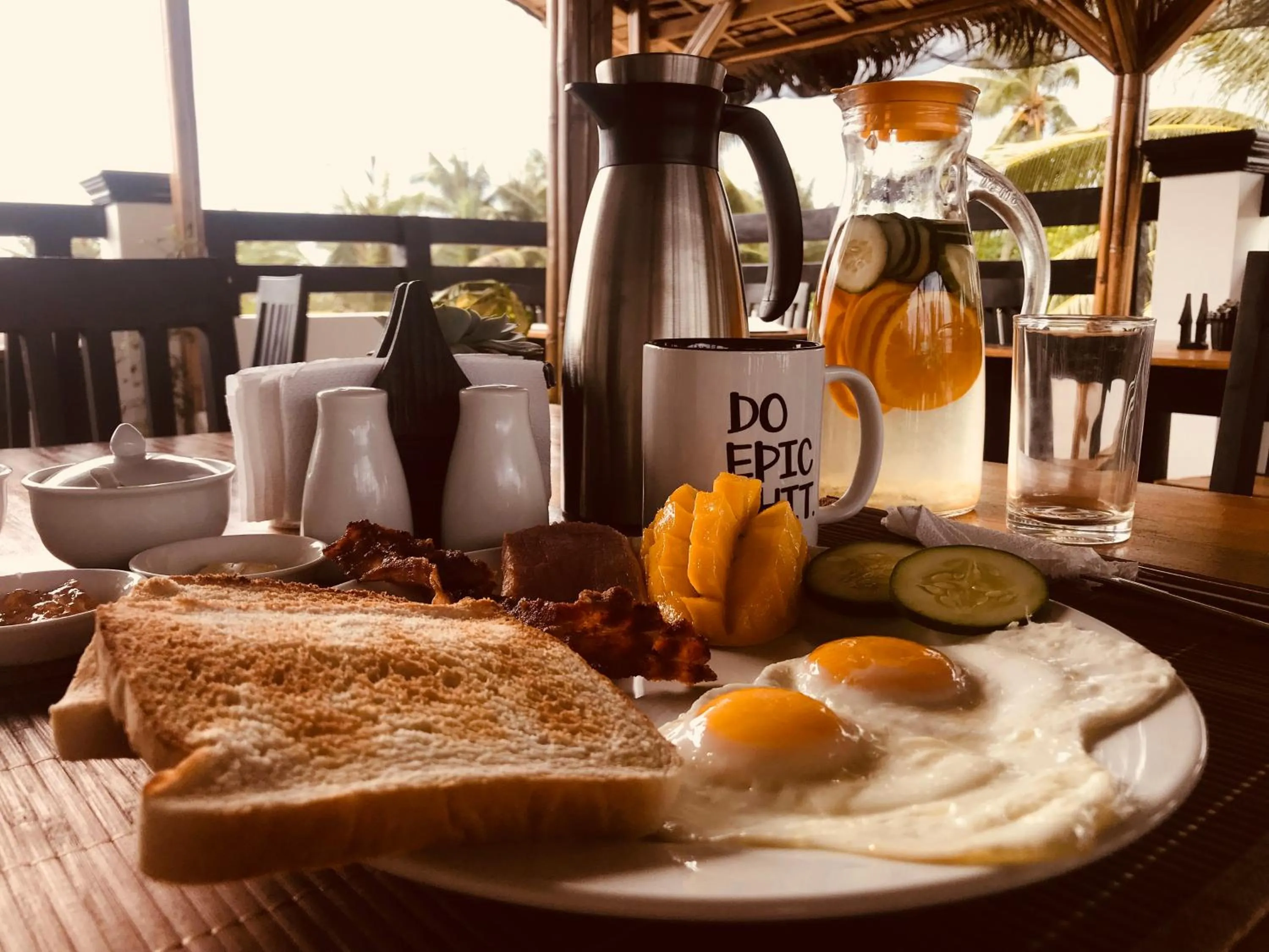 Breakfast in Everyday Sunday Formerly Carl's Island Inn