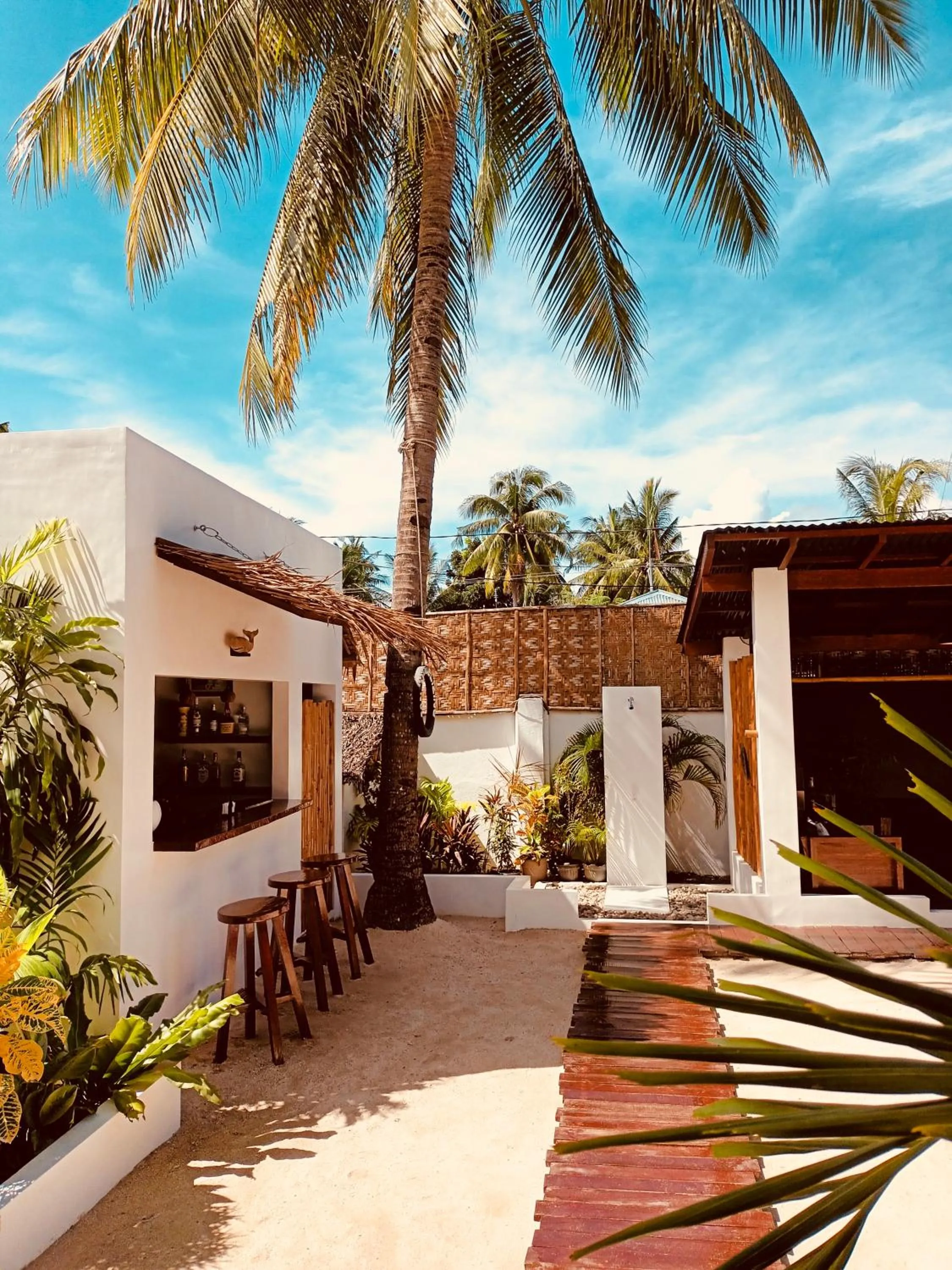 Lobby or reception in Everyday Sunday Formerly Carl's Island Inn