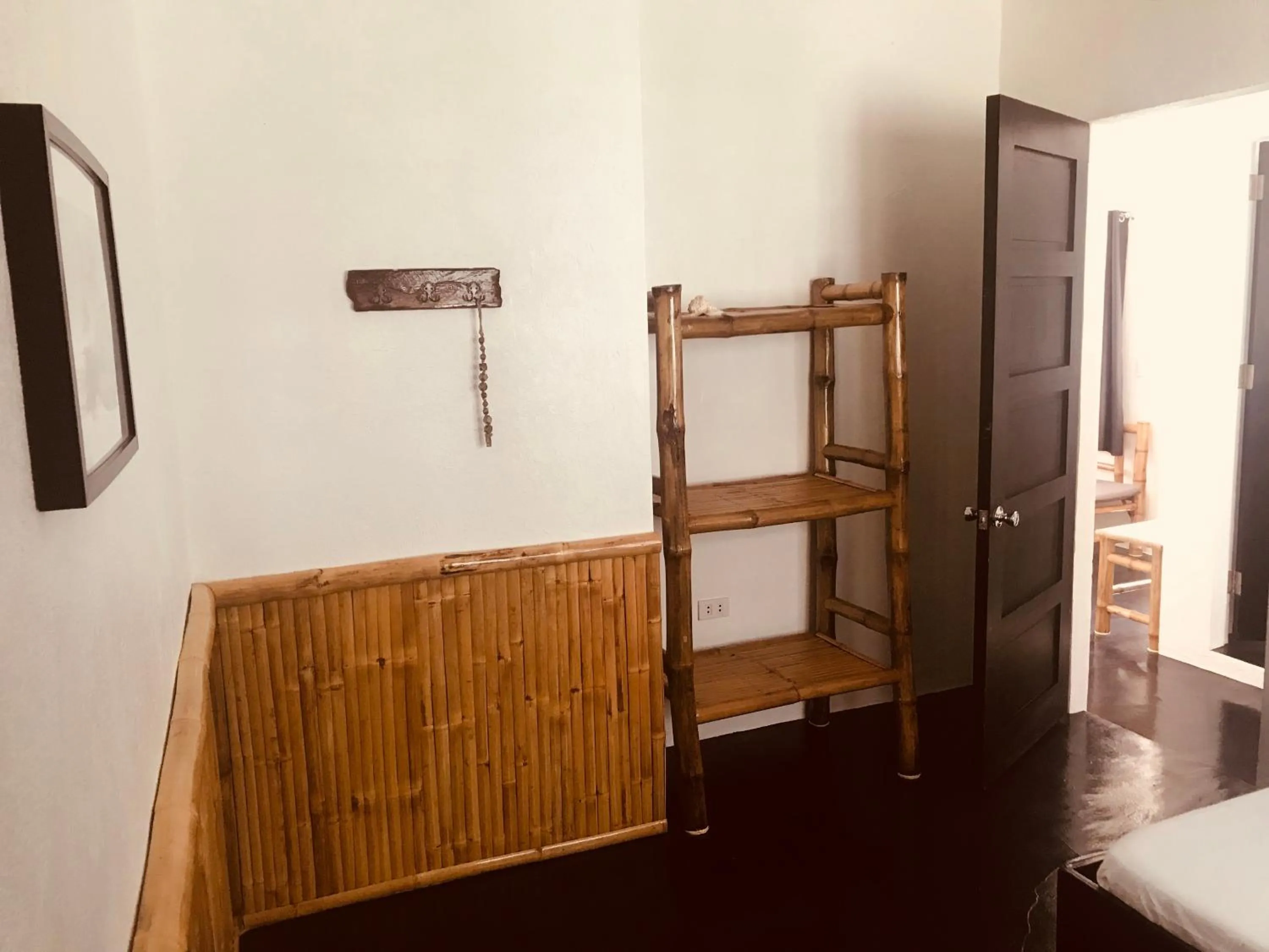 Bedroom, Bed in Everyday Sunday Formerly Carl's Island Inn